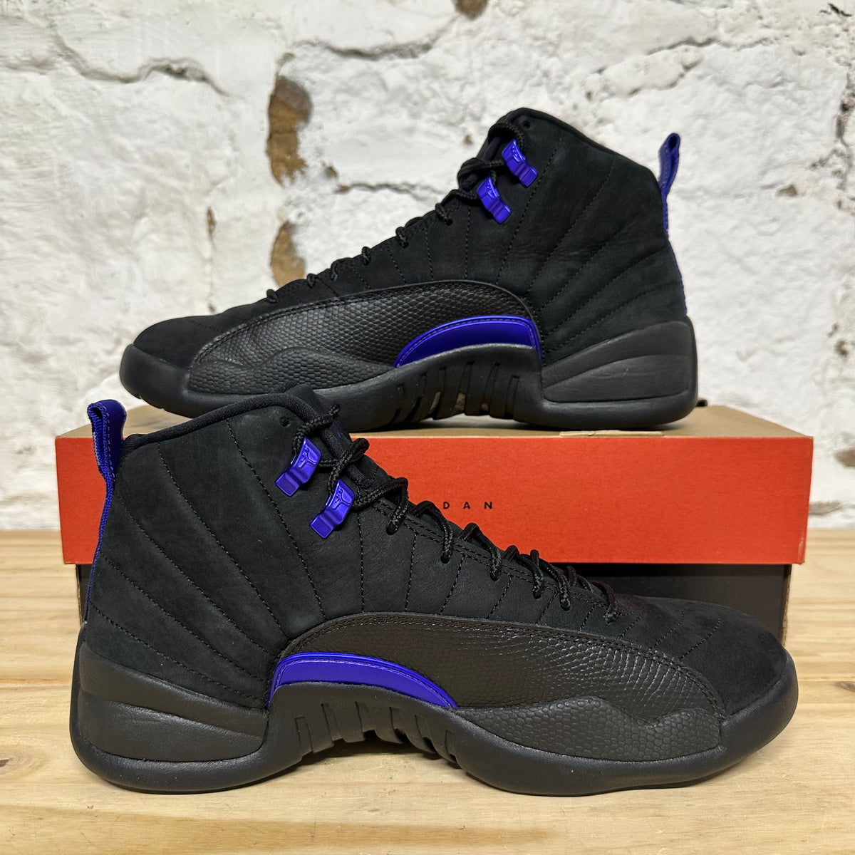 Air Jordan 12 Dark Concord Sz 10