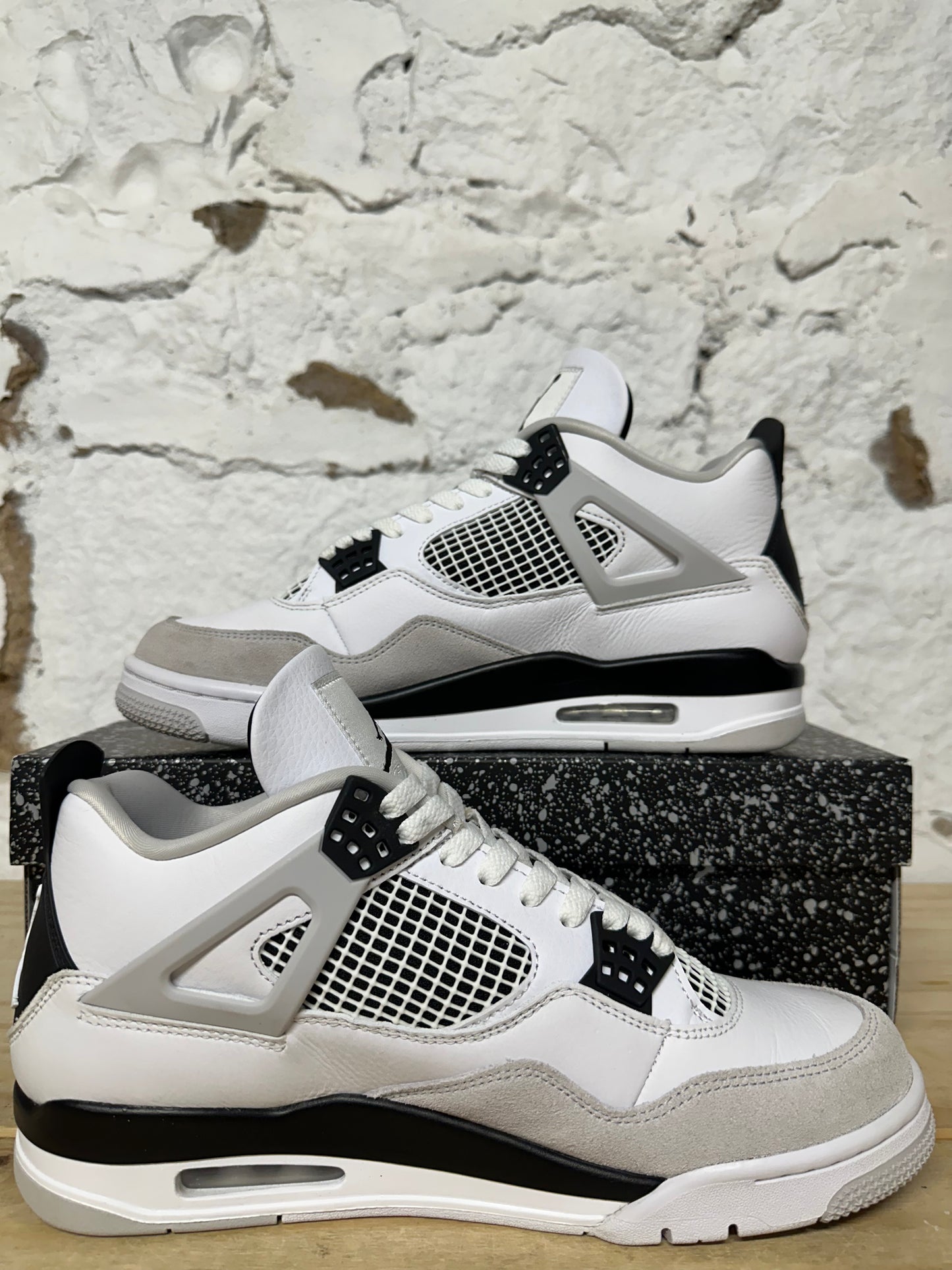 Air Jordan 4 Military Black Sz 10