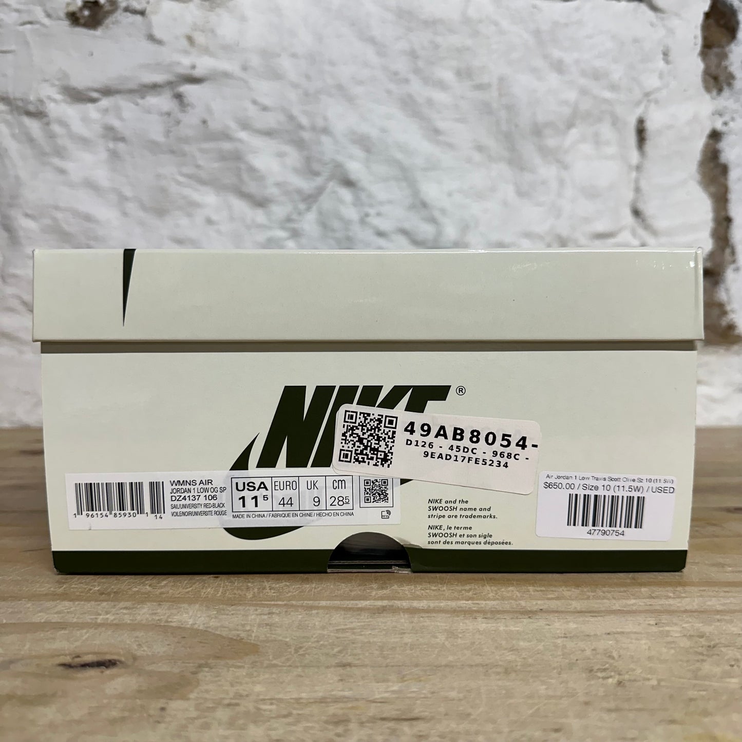 Air Jordan 1 Low Travis Scott Olive Sz 10 (11.5W)