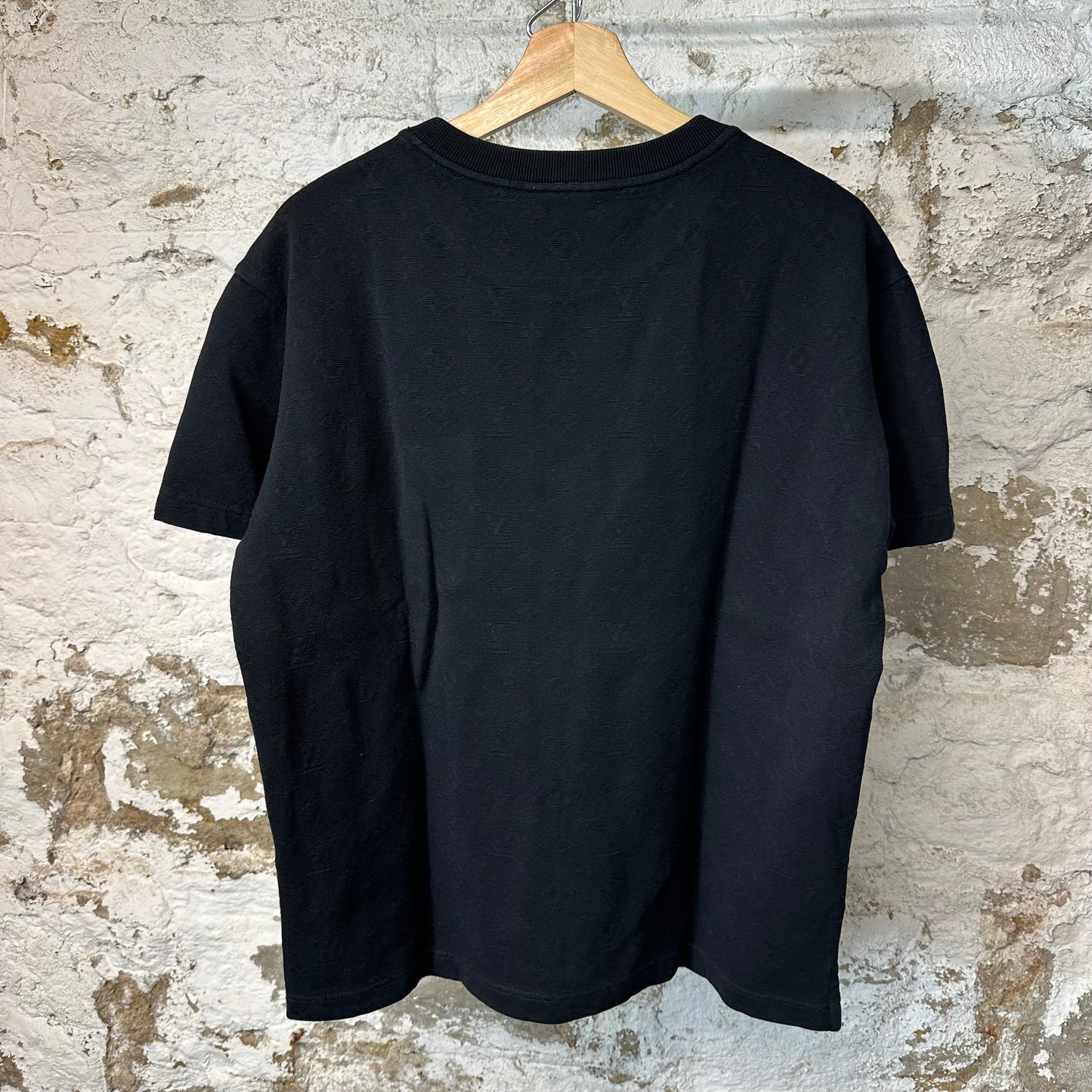 Louis Vuitton Black Monogram Black Pocket T-Shirt Sz M