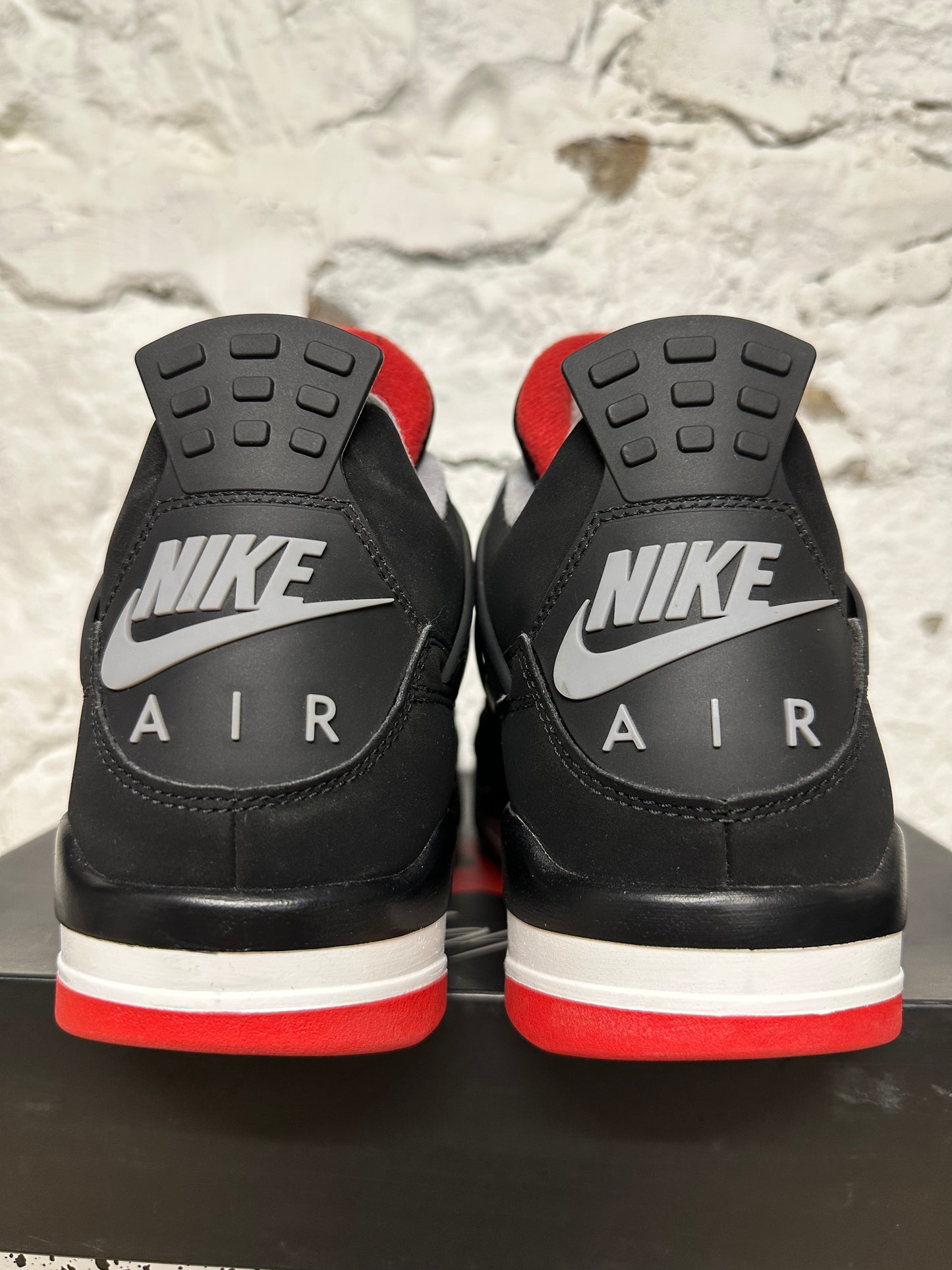 Air Jordan 4 Bred (2019) Sz 12