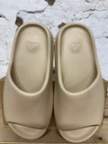 Yeezy Slide Bone Sz 10 DS