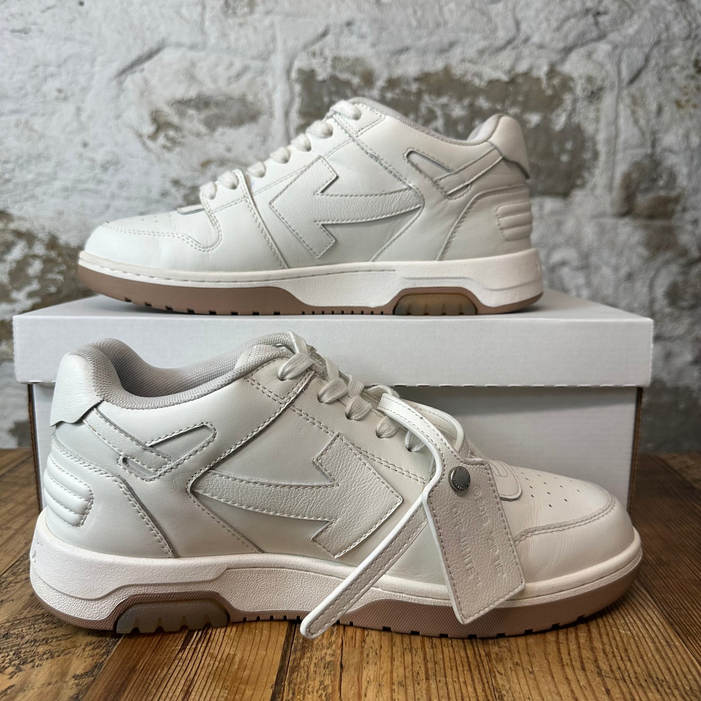 Off-White Out Of Office Brown White For Walking Sneaker Sz 8 (41)