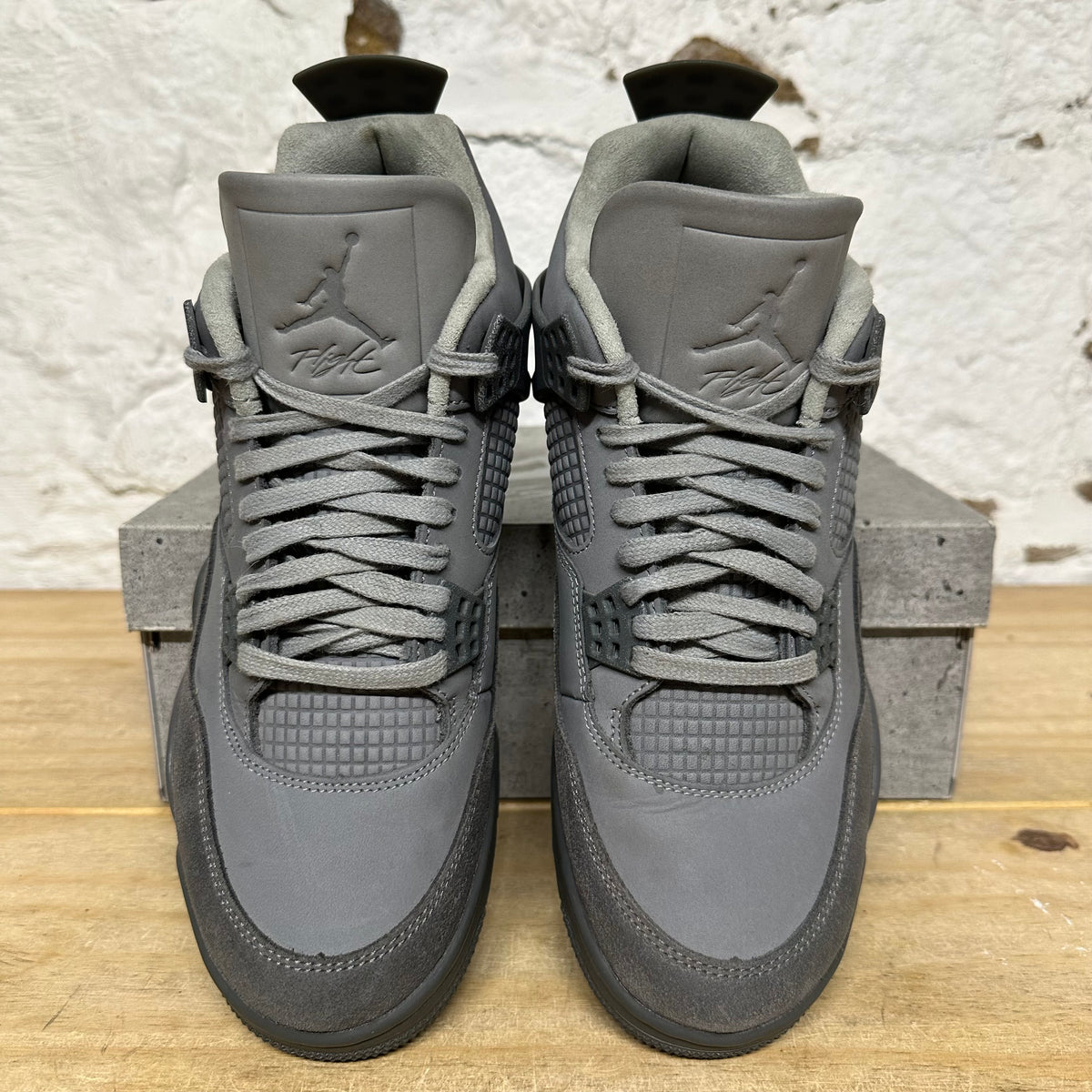 Air Jordan 4 Wet Cement Sz 9