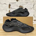 Yeezy 700 V3 Dark Glow Sz 12