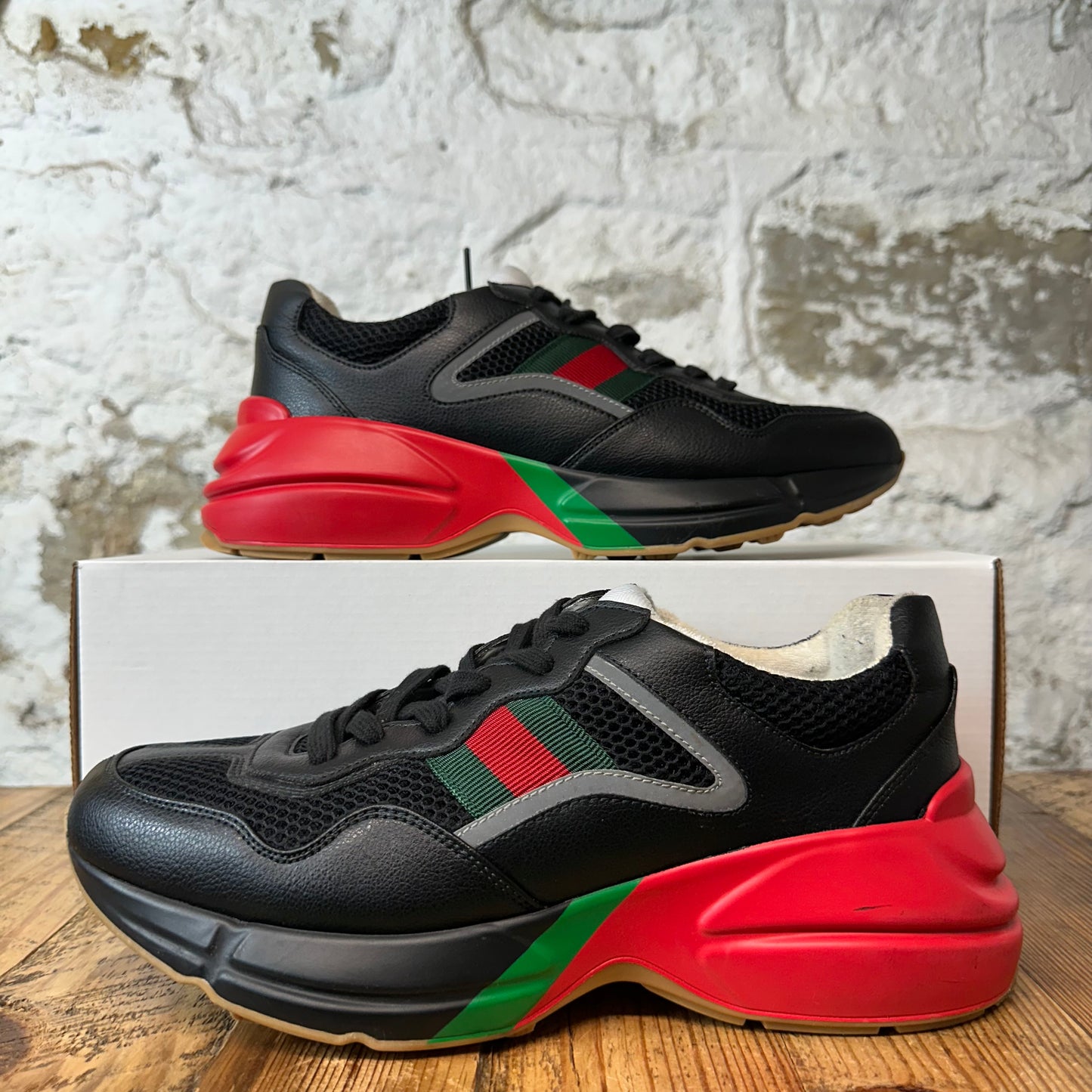 Gucci Rhtyon Black Red Green Sneaker Sz 8.5