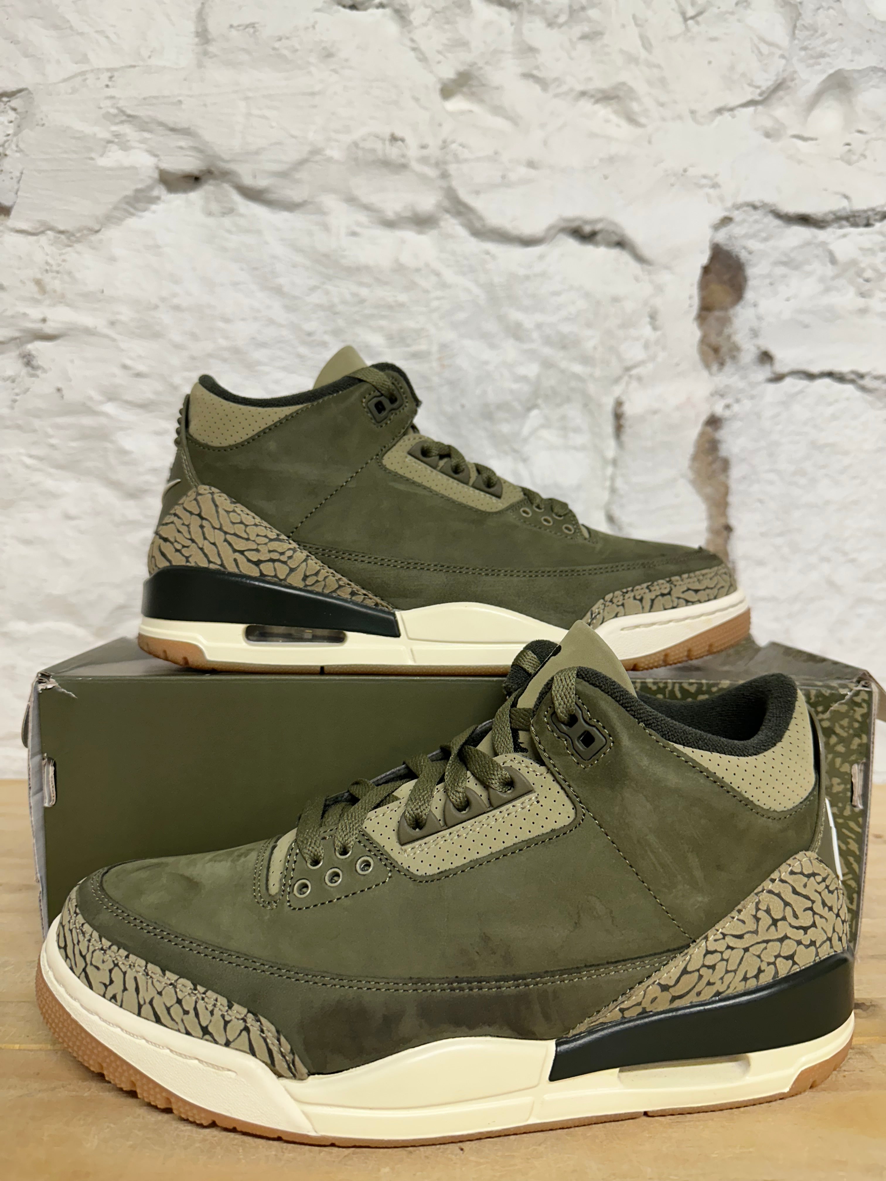 Air Jordan 3 Family Affair Sz 8.5