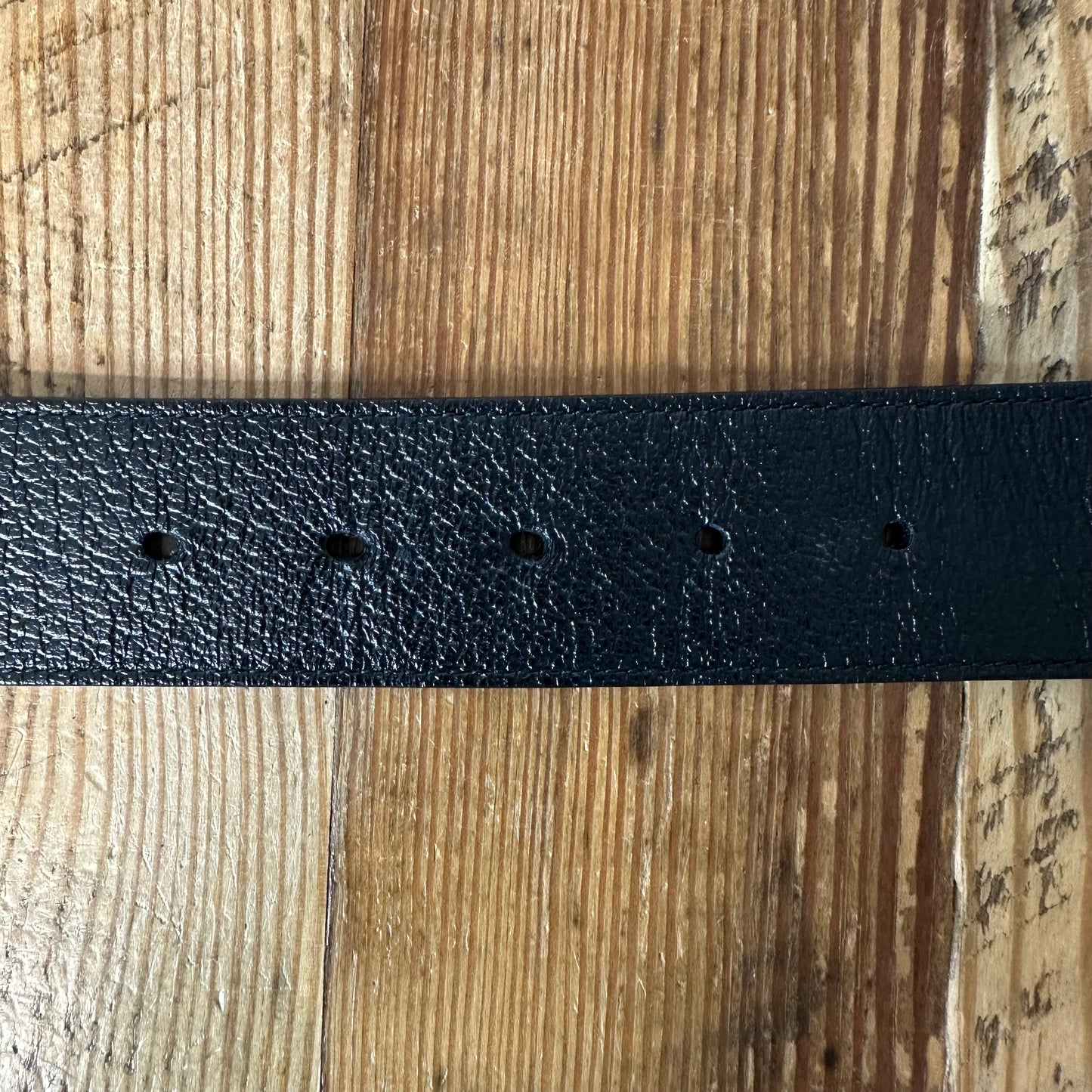 Gucci Silver GG Black Leather Belt Sz (90/36) W/ Box