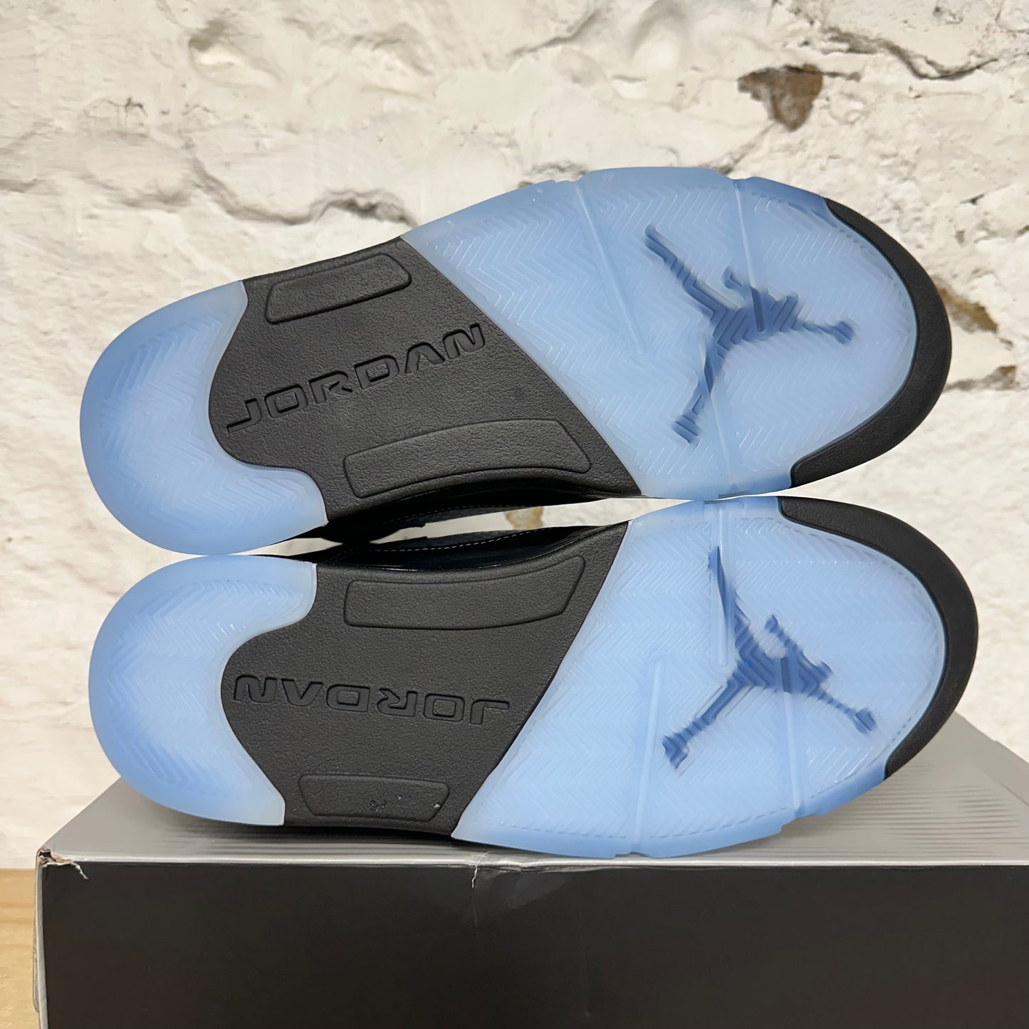 Air Jordan 5 Black University Blue Sz 10 DS