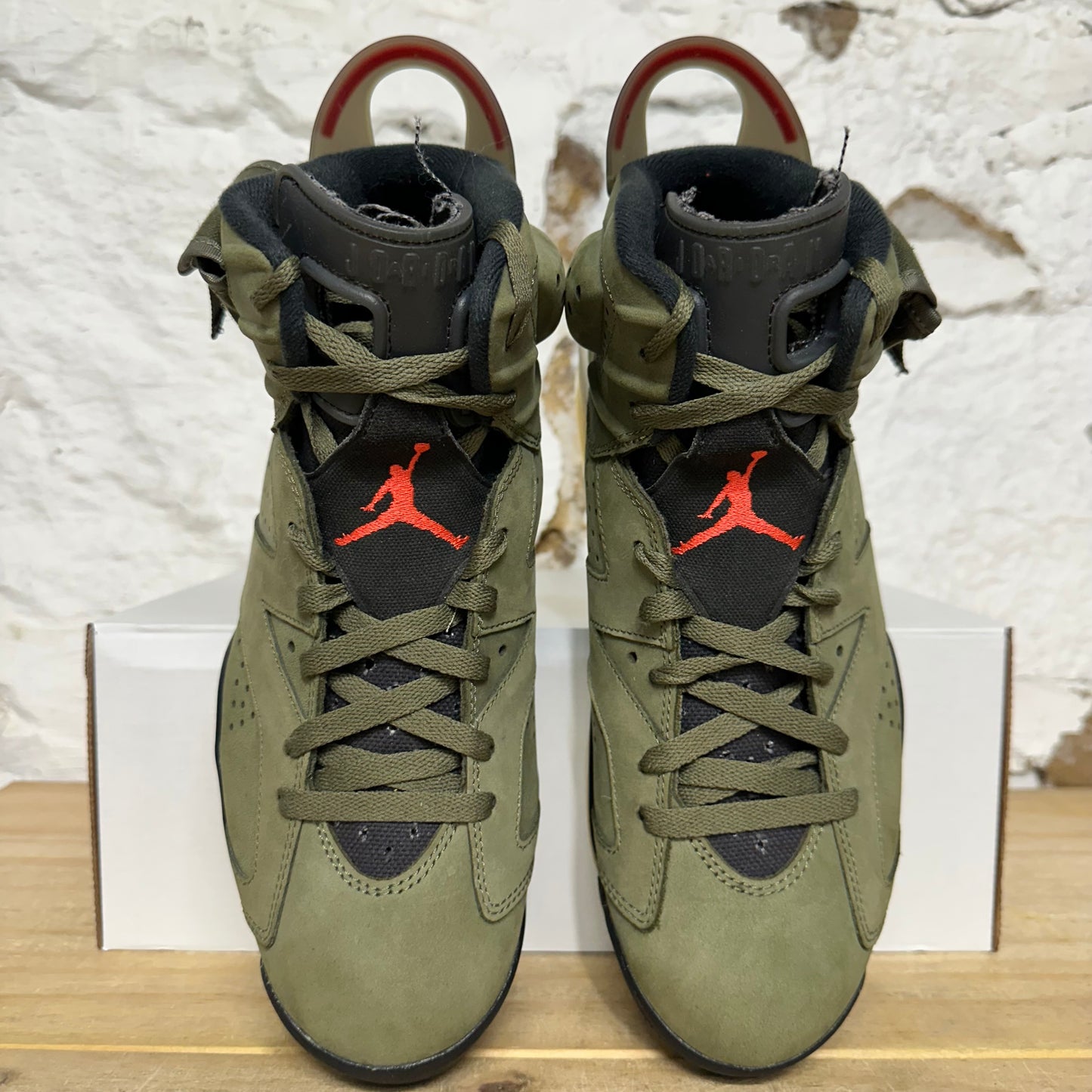 Air Jordan 6 Travis Scott Olive Sz 9