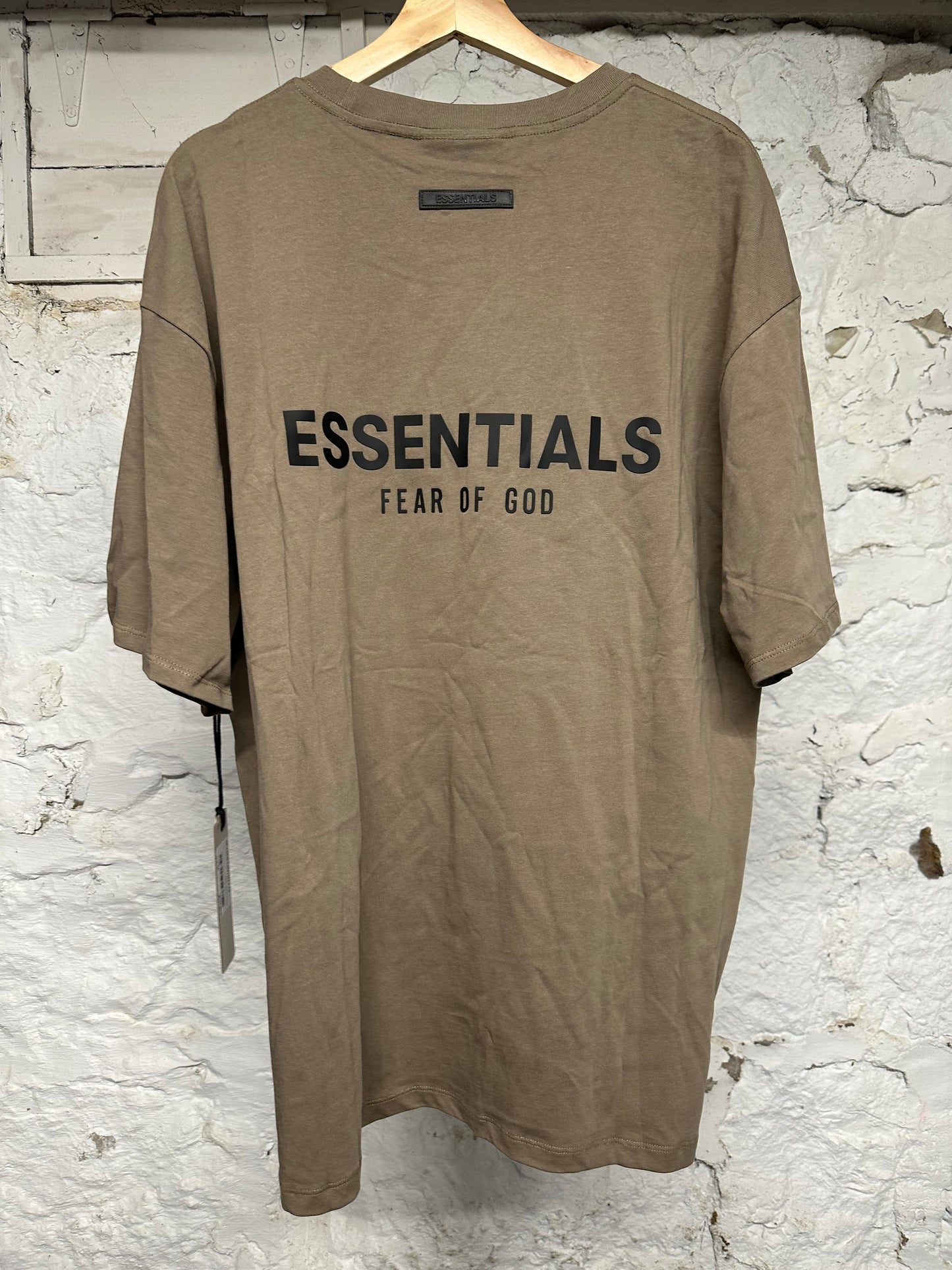 Fear of God Essentials Brown Back Spellout T-shirt Sz XL