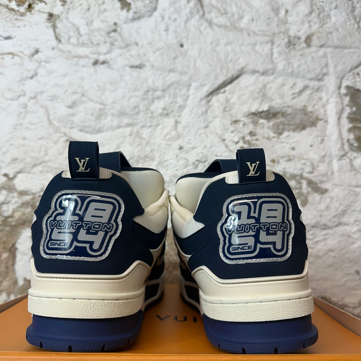 Louis Vuitton Navy White Skate Sneaker Sz 12.5 (11LV)