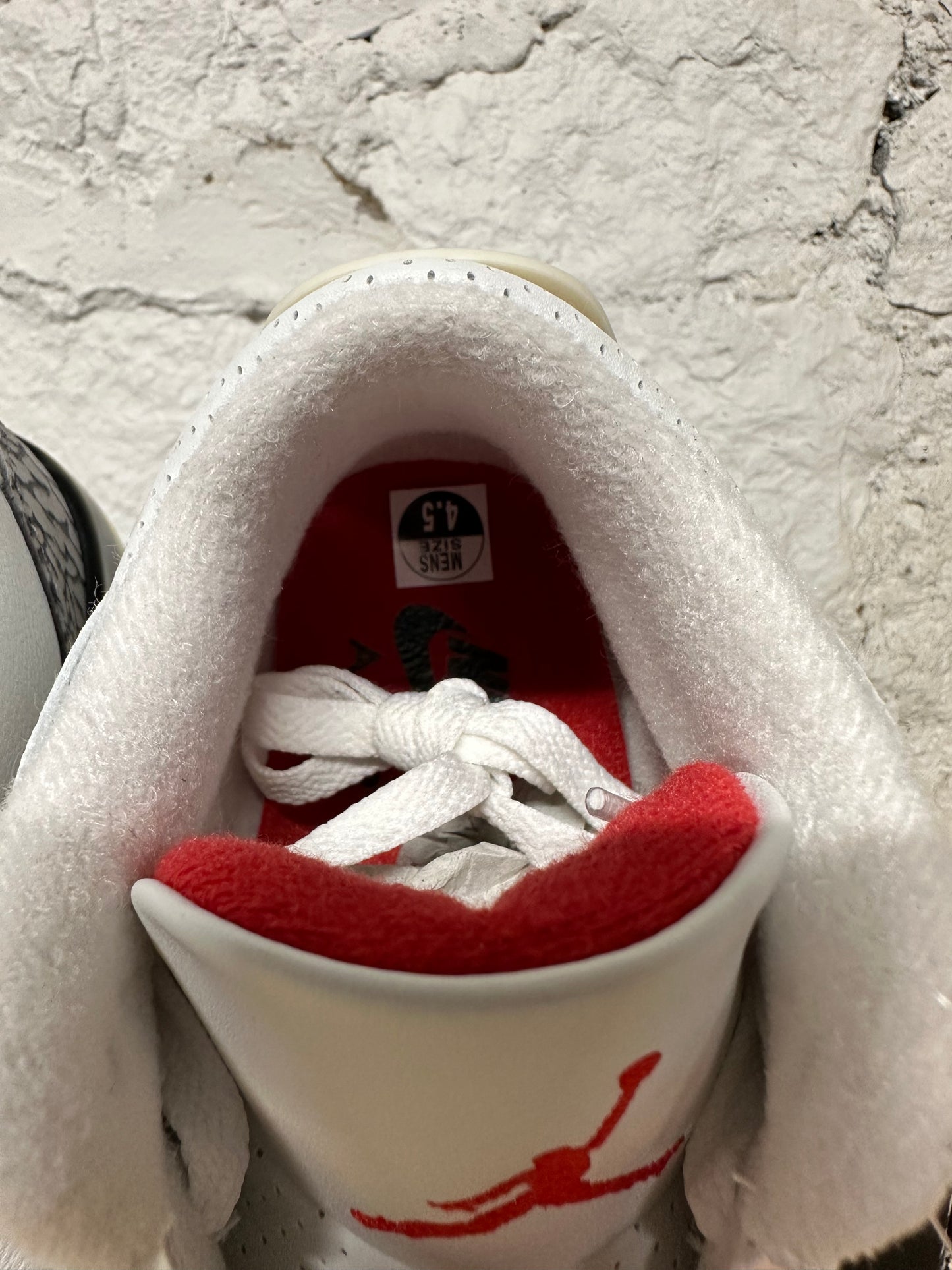Air Jordan 3 Reimagined Sz 4.5 DS