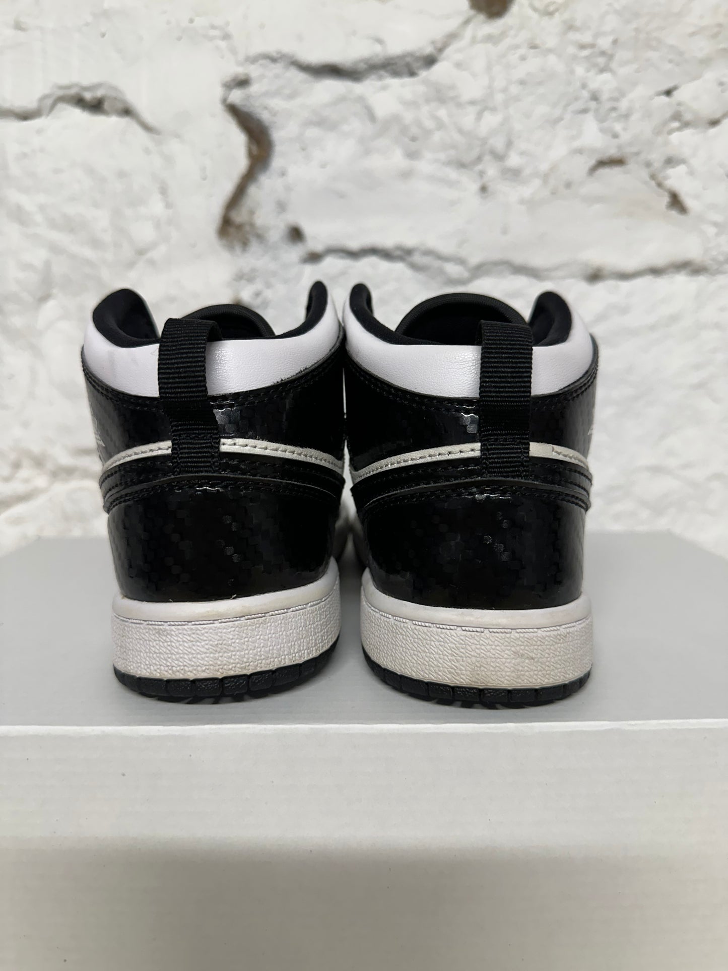 Air Jordan 1 Mid All Star Sz 2.5Y