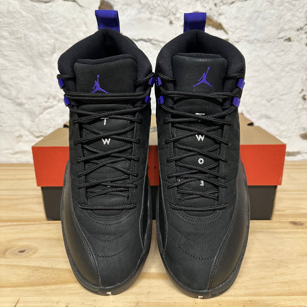 Air Jordan 12 Dark Concord Sz 10