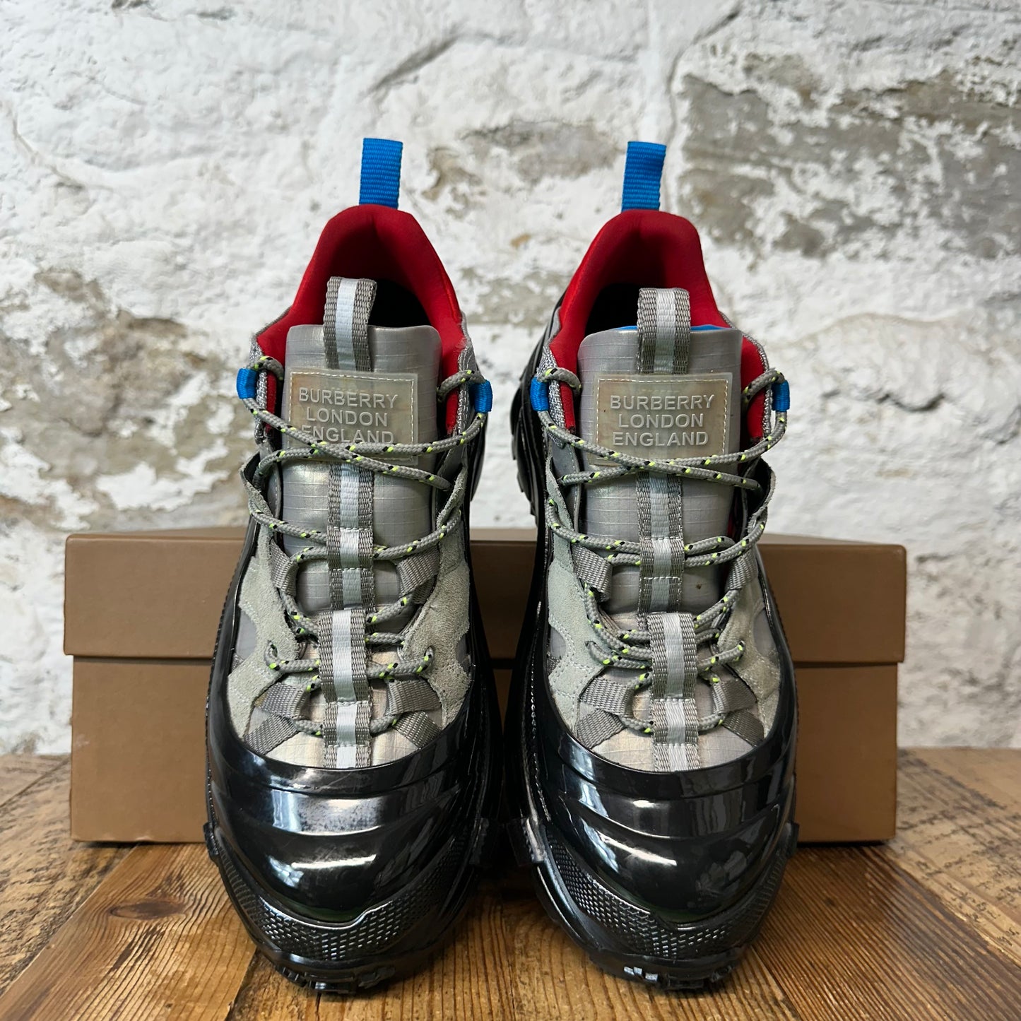 Burberry Arthur Red Grey Black Sneaker Sz 8 (41)