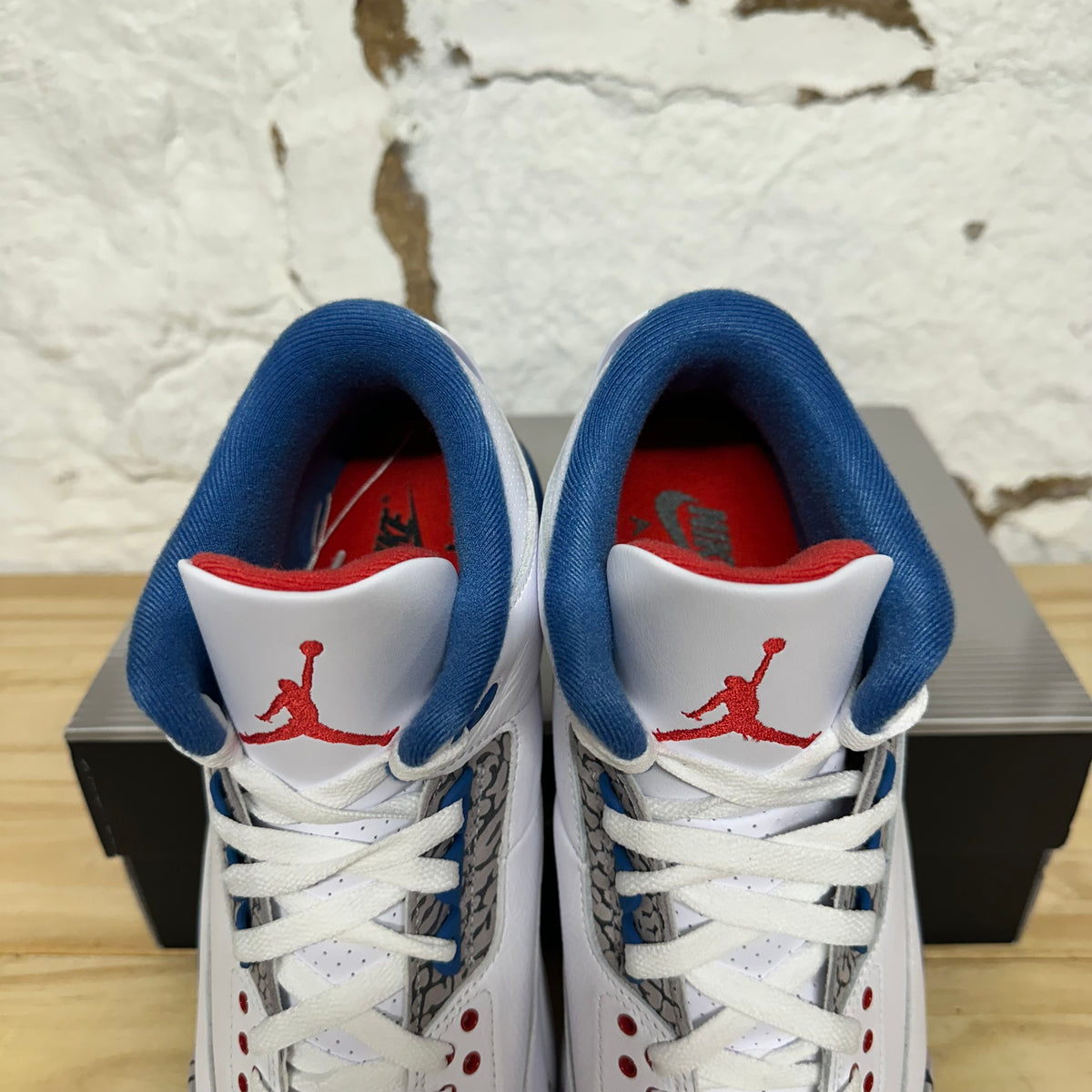 Air Jordan 3 True Blue Sz 11.5