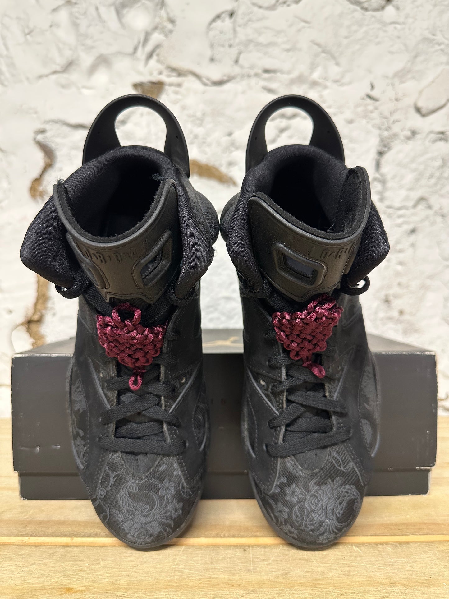 Air Jordan 6 Singles Day Sz 6 (7.5W)