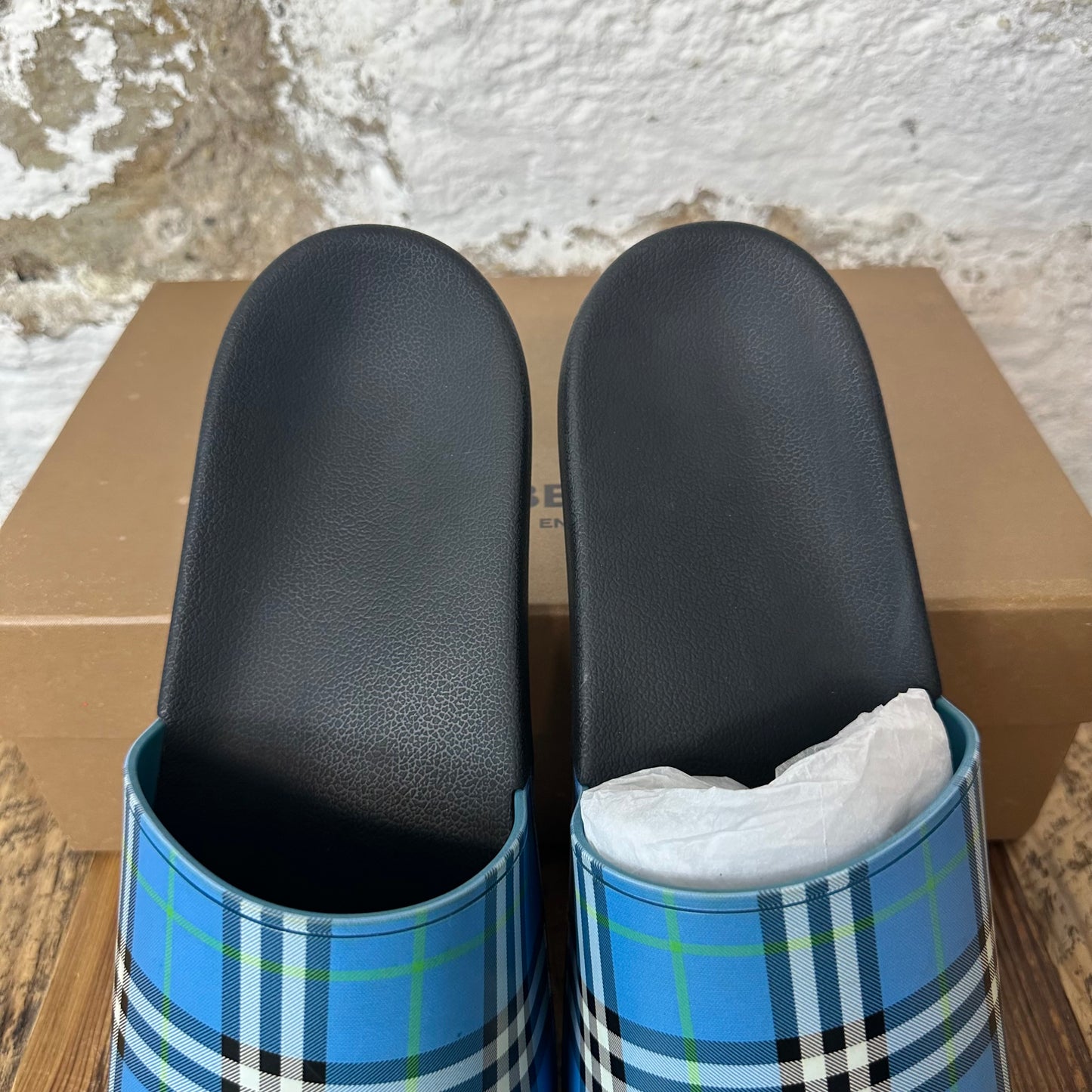 Burberry Blue Plaid Black Slides Sz 12 (45)