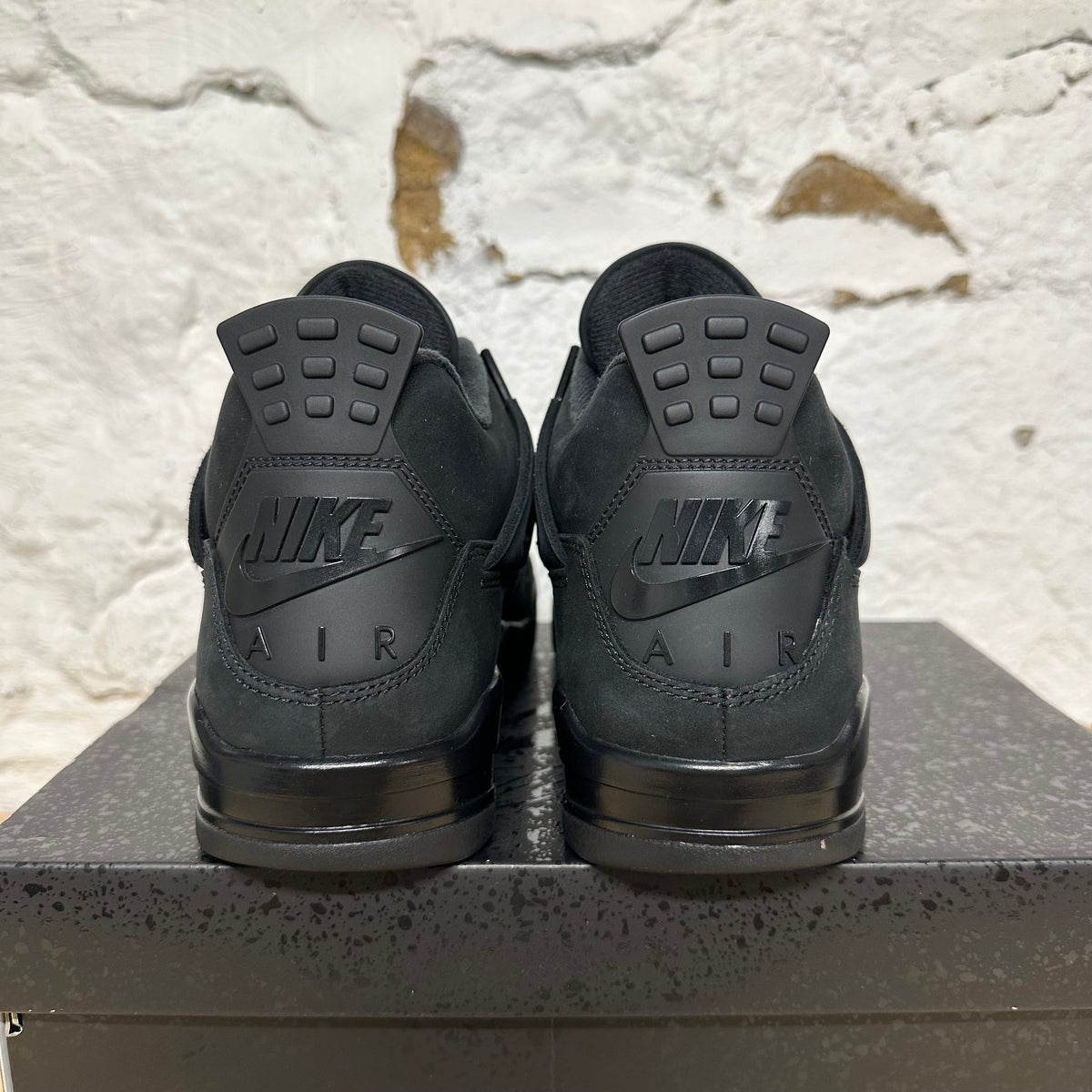 Air Jordan 4 Black Cat (2025) Sz 9