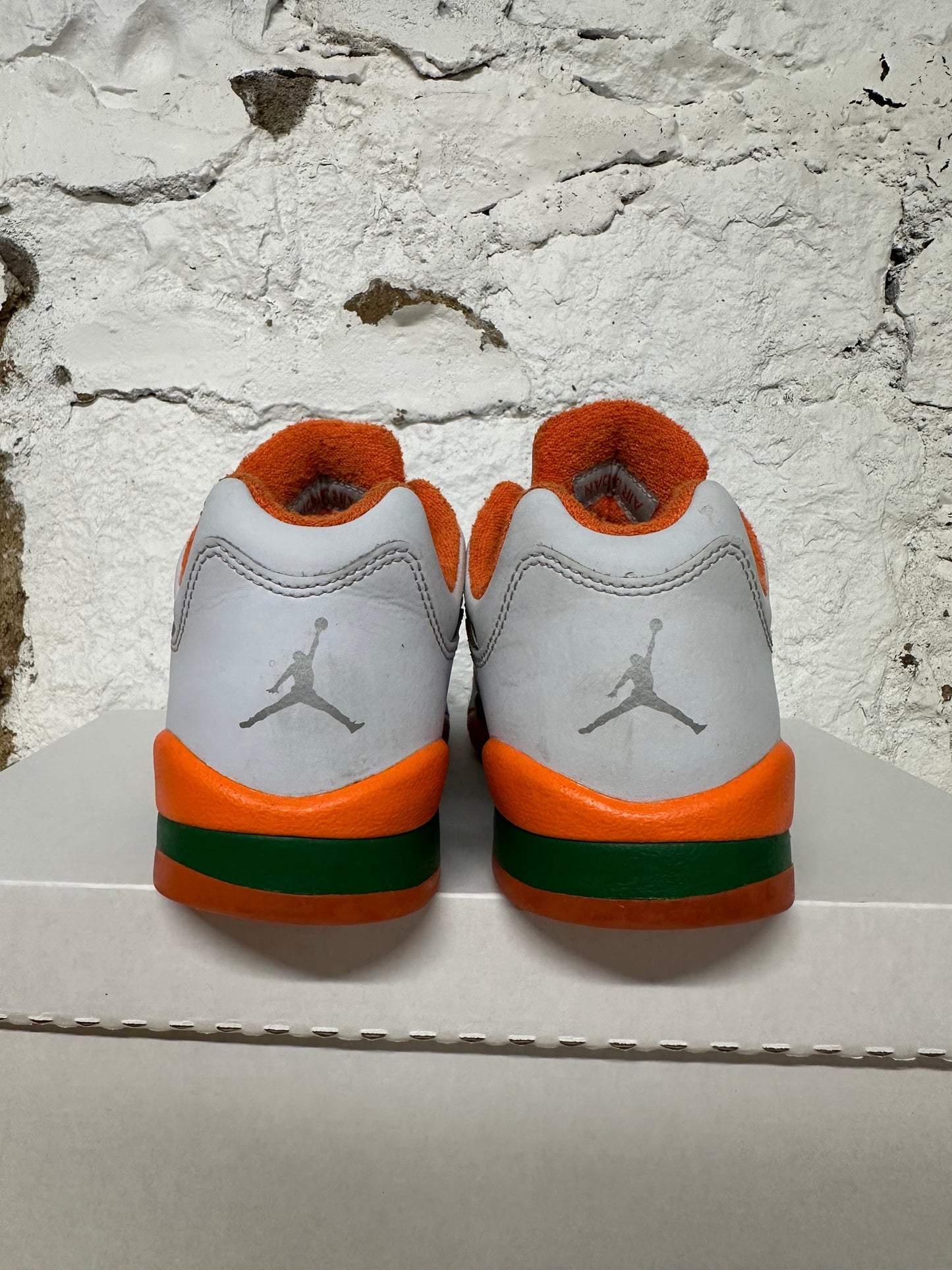 Air Jordan 5 Low Hurricanes Sz 7Y