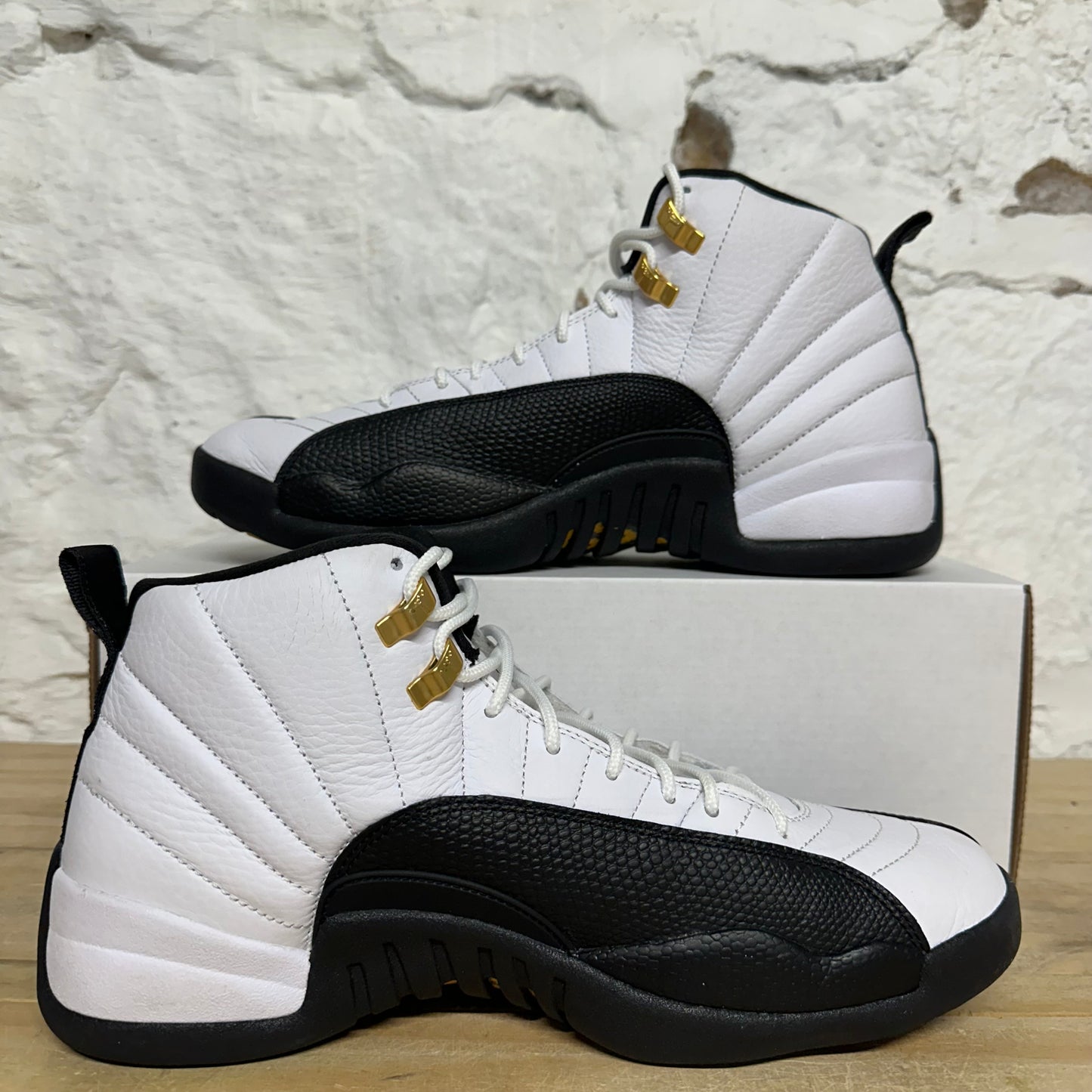 Air Jordan 12 Taxi Sz 10
