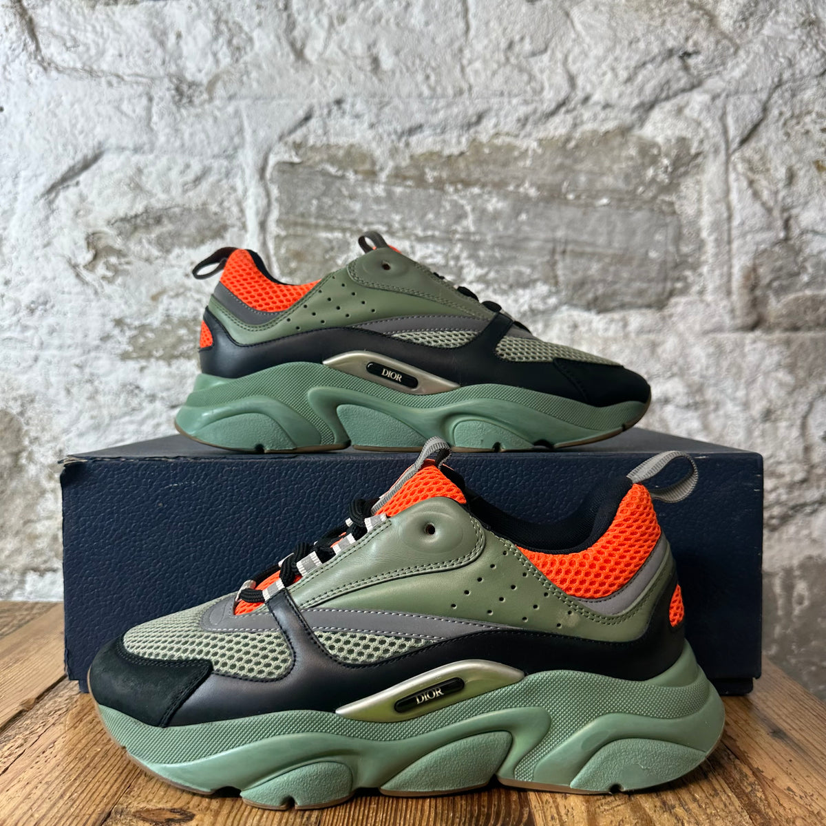 Dior B22 Orange Green Black Sneaker Sz 8 (41)