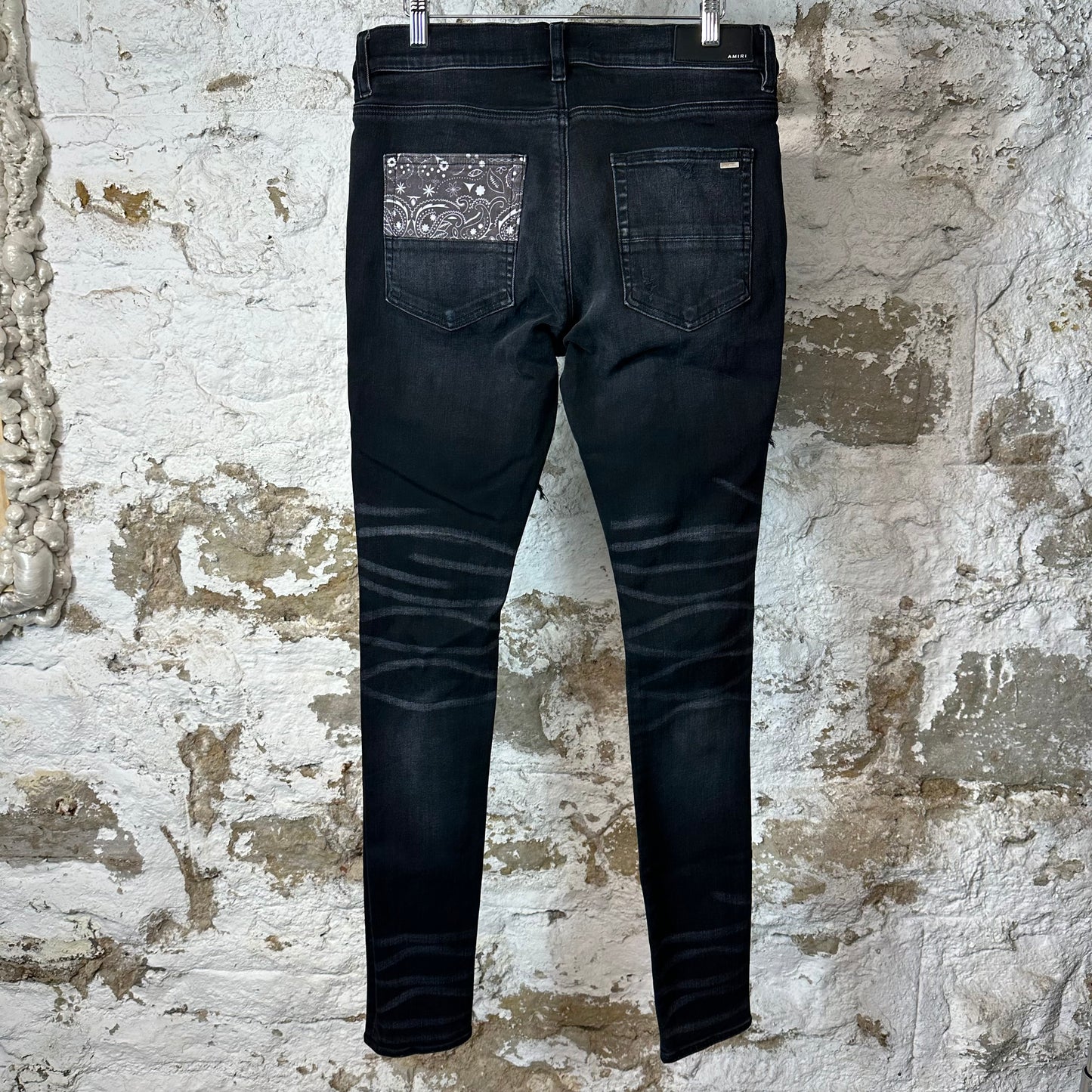 Amiri MX1 Grey Art Patch Black Denim Jeans Sz 32