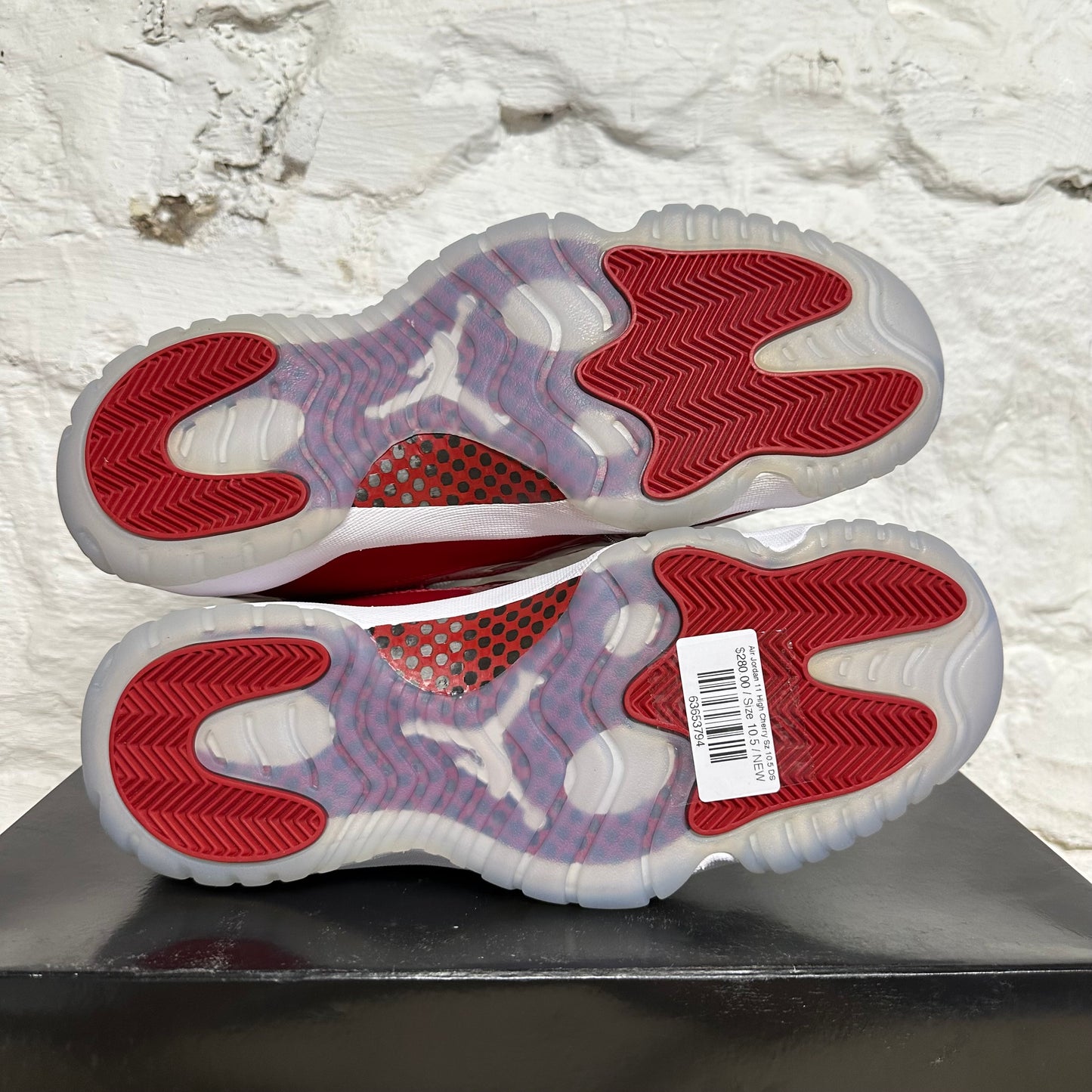 Air Jordan 11 High Cherry Sz 10.5 DS