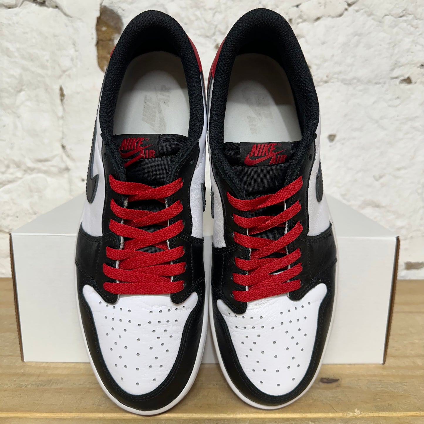 Air Jordan 1 Low Black Toe (2023) Sz 10.5