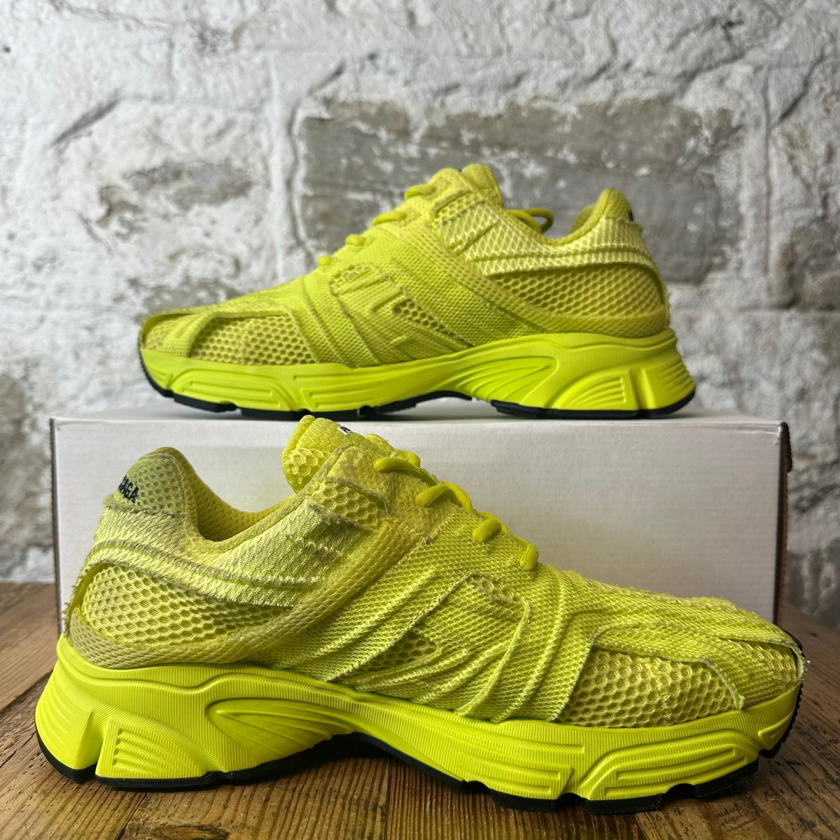 Balenciaga Phantom Neon Green Sneaker Sz 9 (42)
