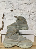 Yeezy Desert Boot Salt Sz 4