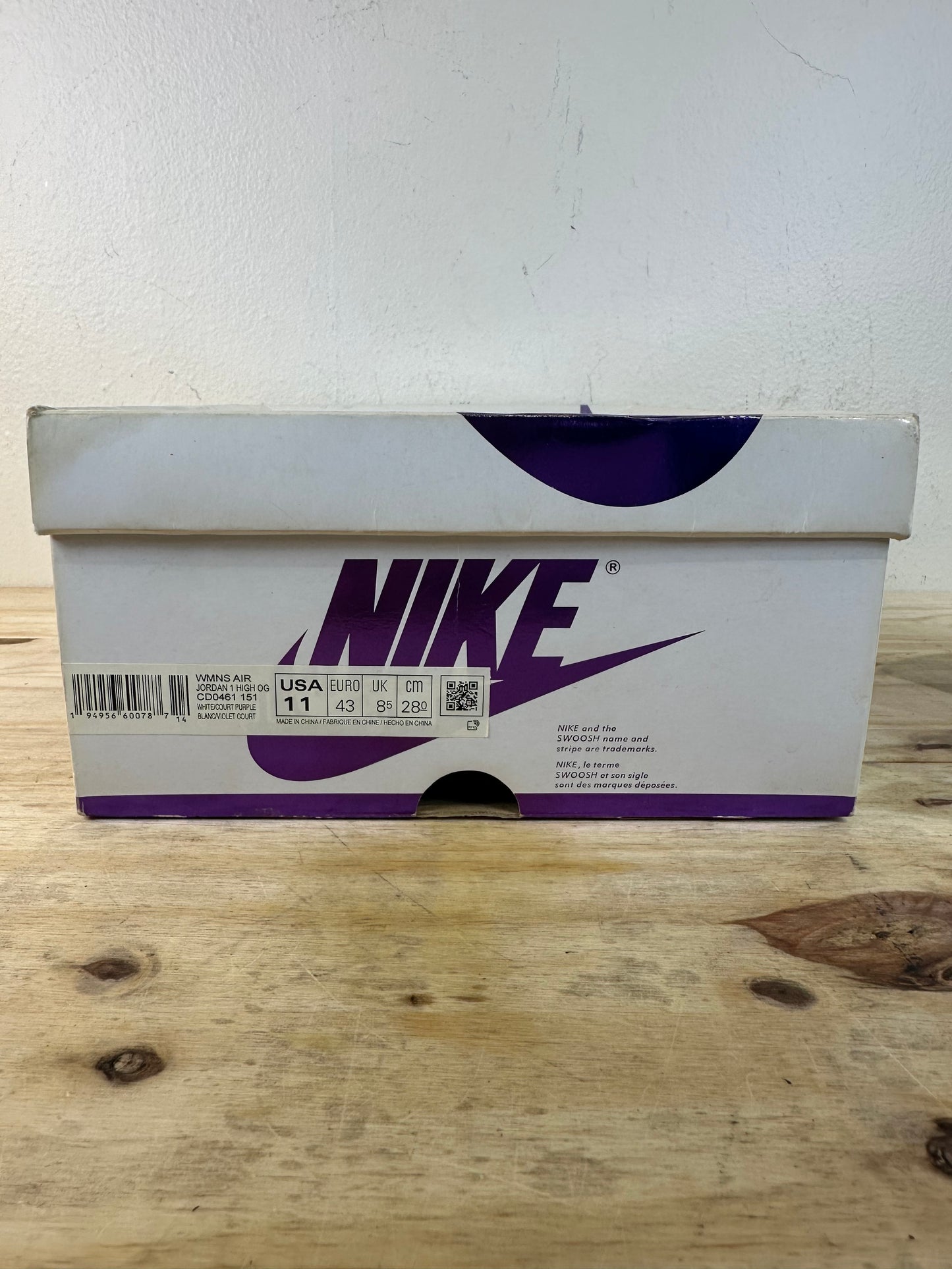 Air Jordan 1 High Court Purple Sz 9.5 (11W)