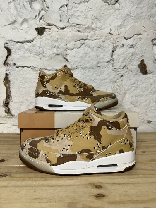 Air Jordan 3 WNBA Desert Camo Sz 9 (10.5W)