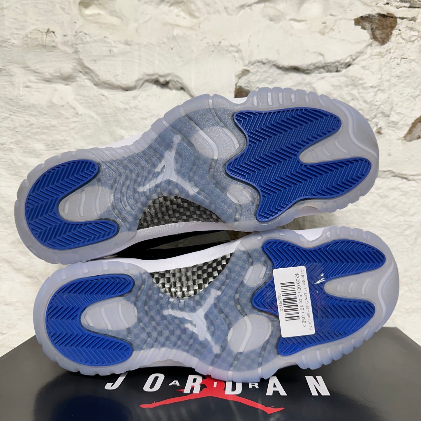 Air Jordan 11 Low Space Jam Sz 10