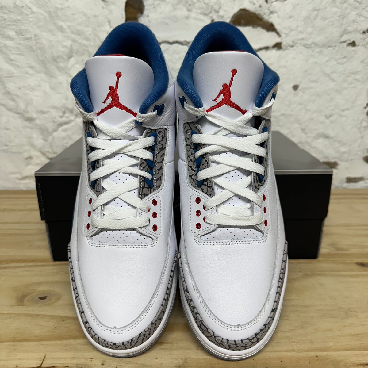 Air Jordan 3 True Blue Sz 11.5