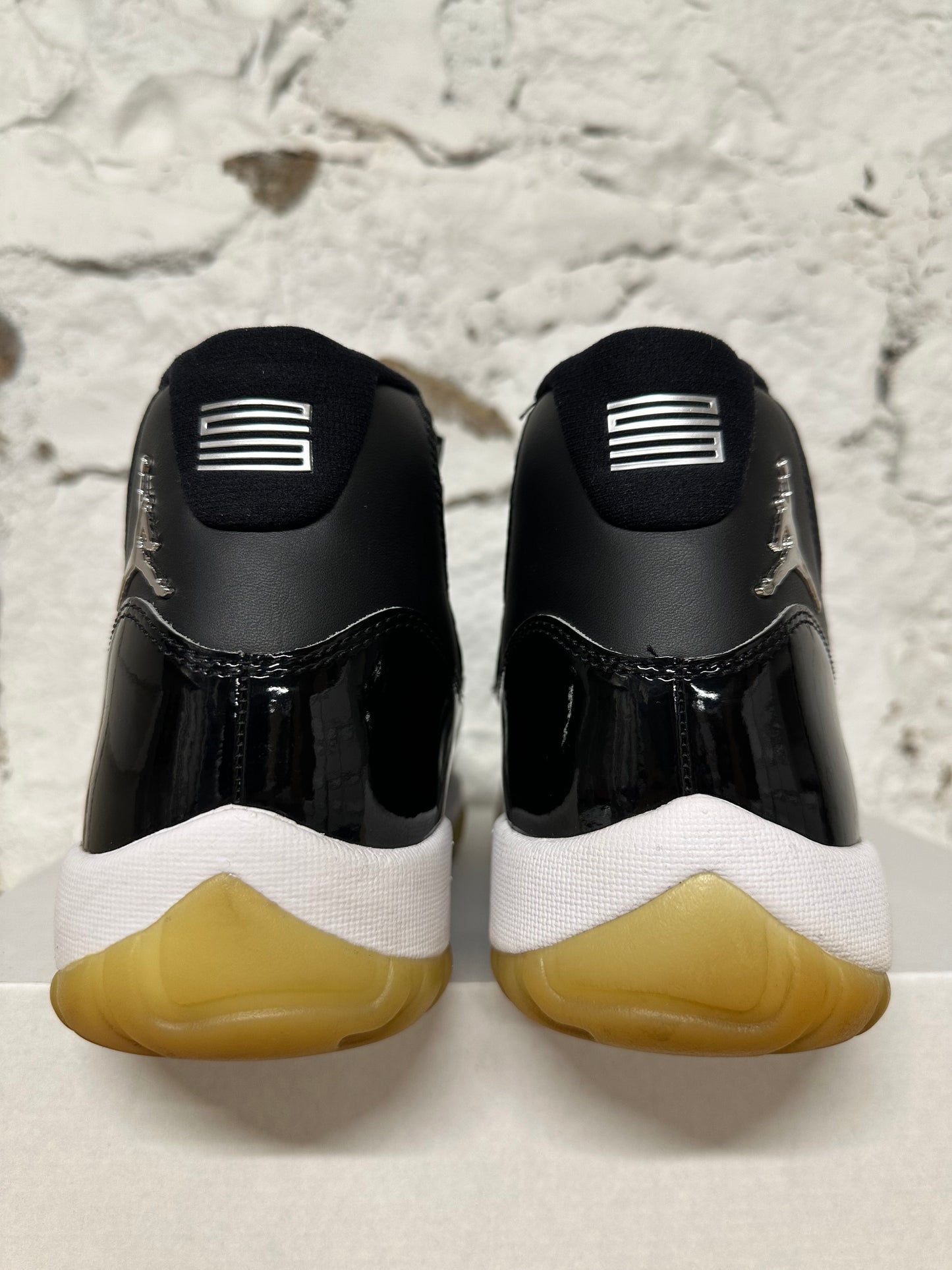 Air Jordan 11 High Jubilee Sz 10.5