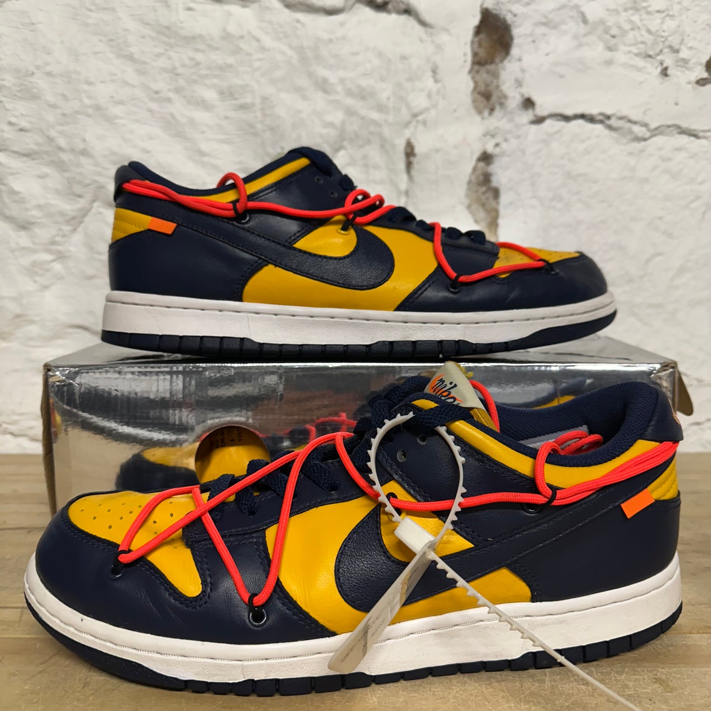 Nike Dunk Low Off-White University Gold Sz 11