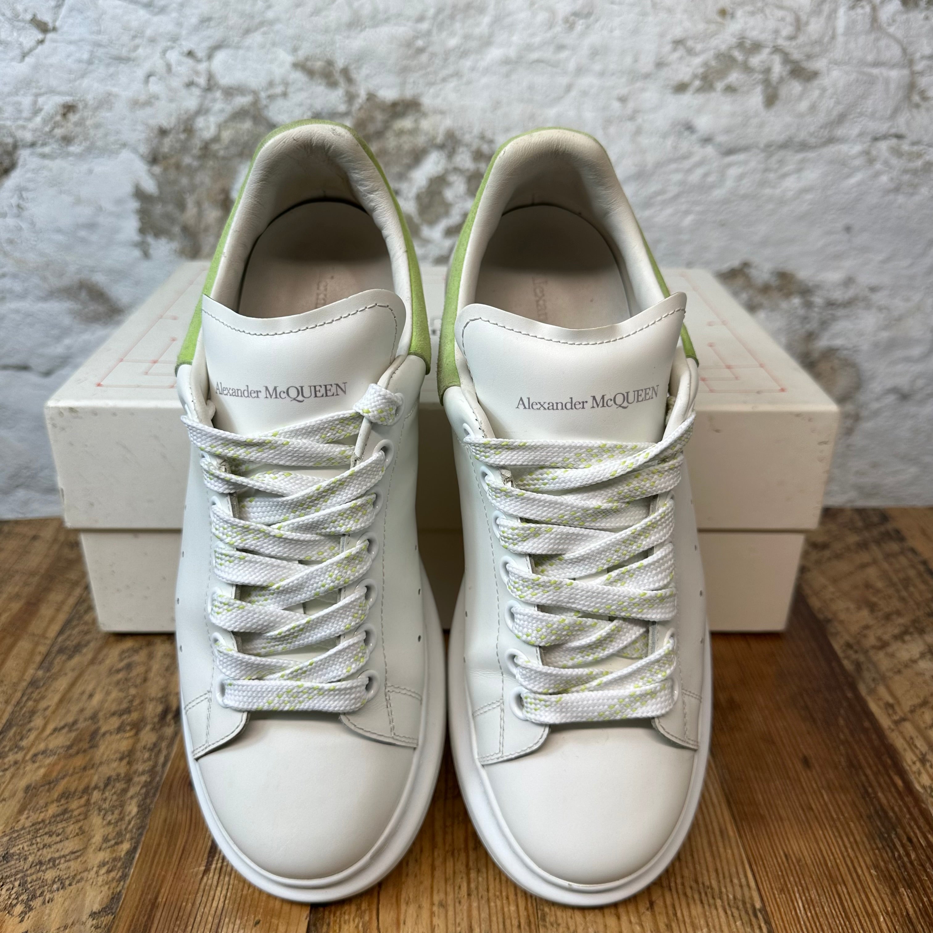 Alexander McQueen Green Suede Tab White Sneaker Sz 7.5 (40.5