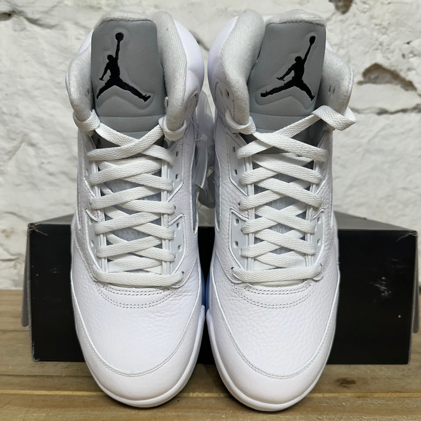 Air Jordan 5 White Metallic (2026) Sz 9.5 DS
