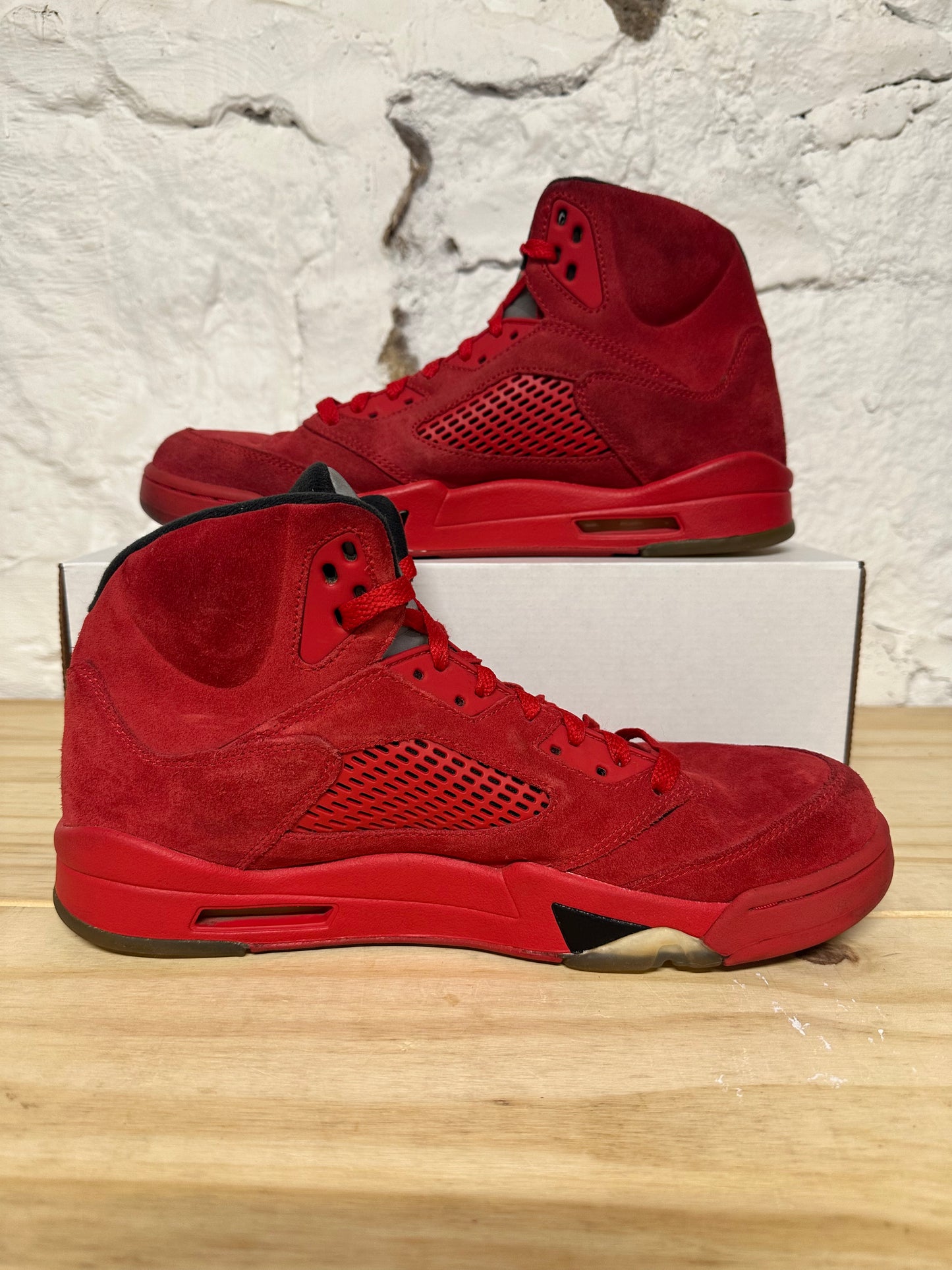 Air Jordan 5 Red Suede Sz 11.5
