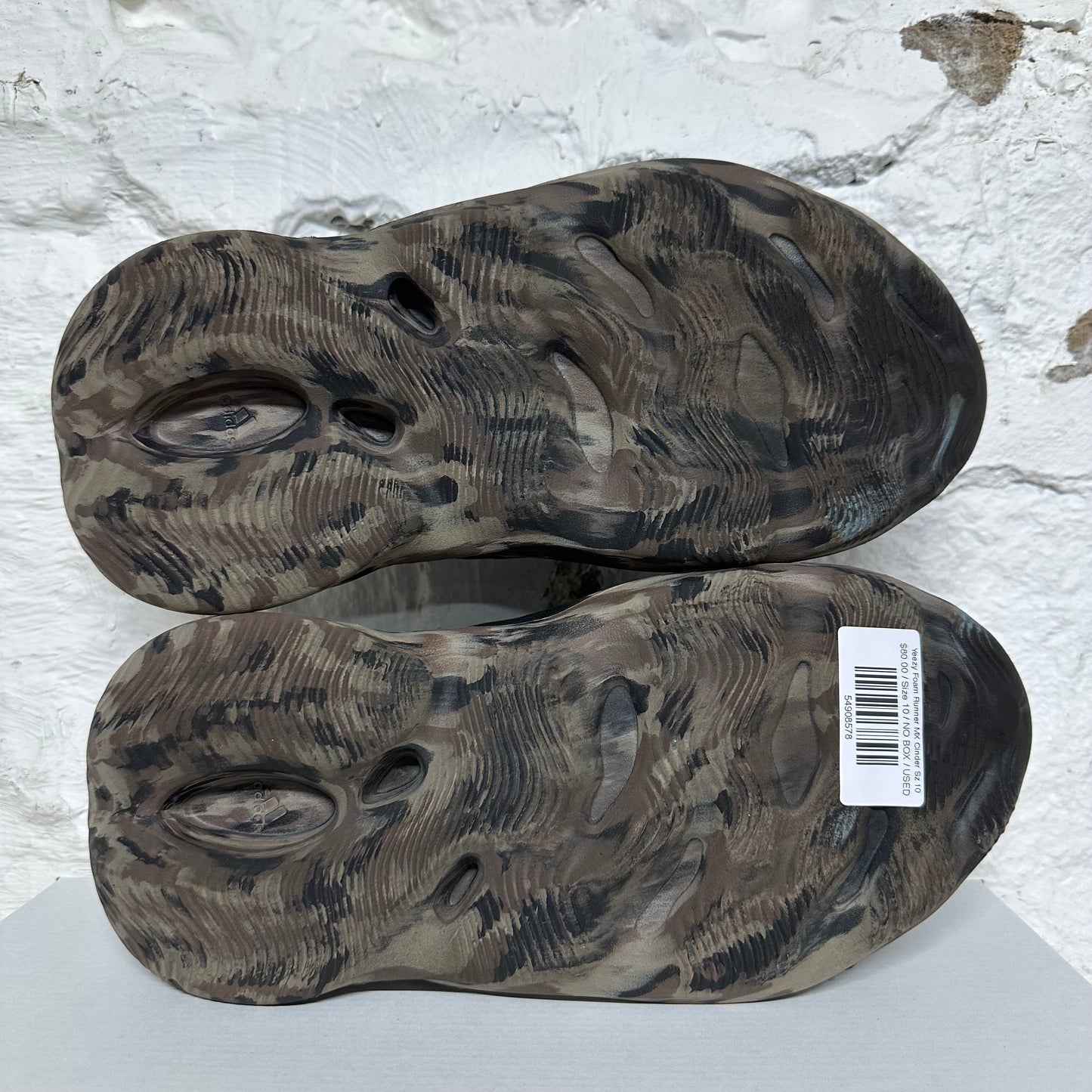 Yeezy Foam Runner MX Cinder Sz 10