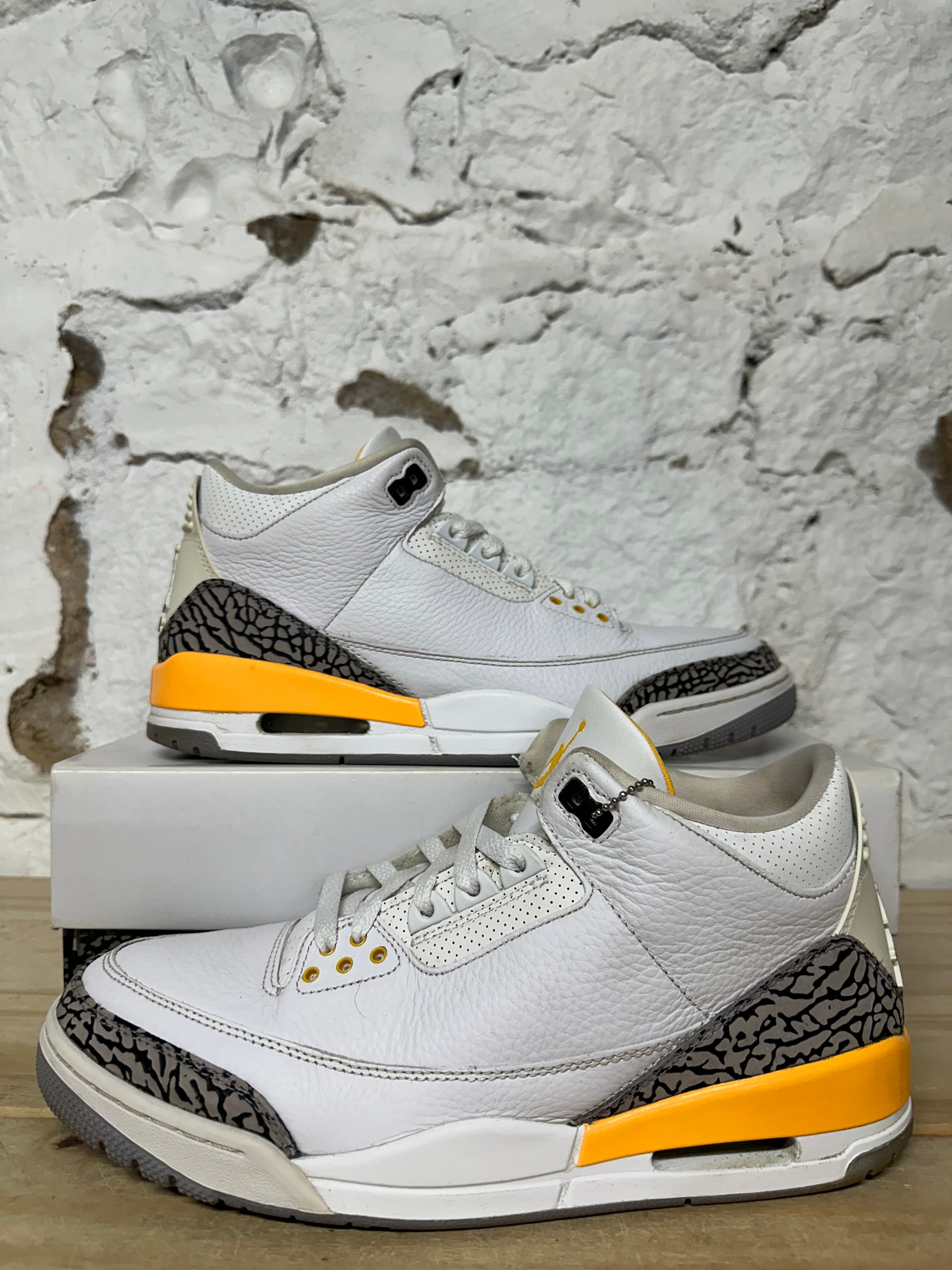 Air Jordan 3 Laser Orange Sz 10.5 (12W)
