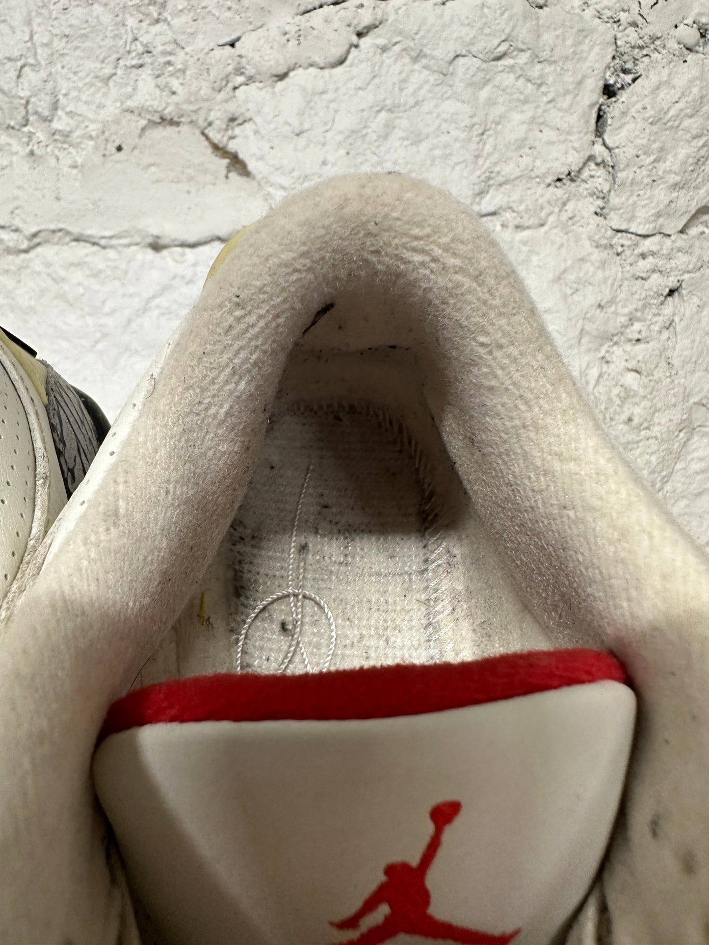 Air Jordan 3 Reimagined Sz 5.5Y