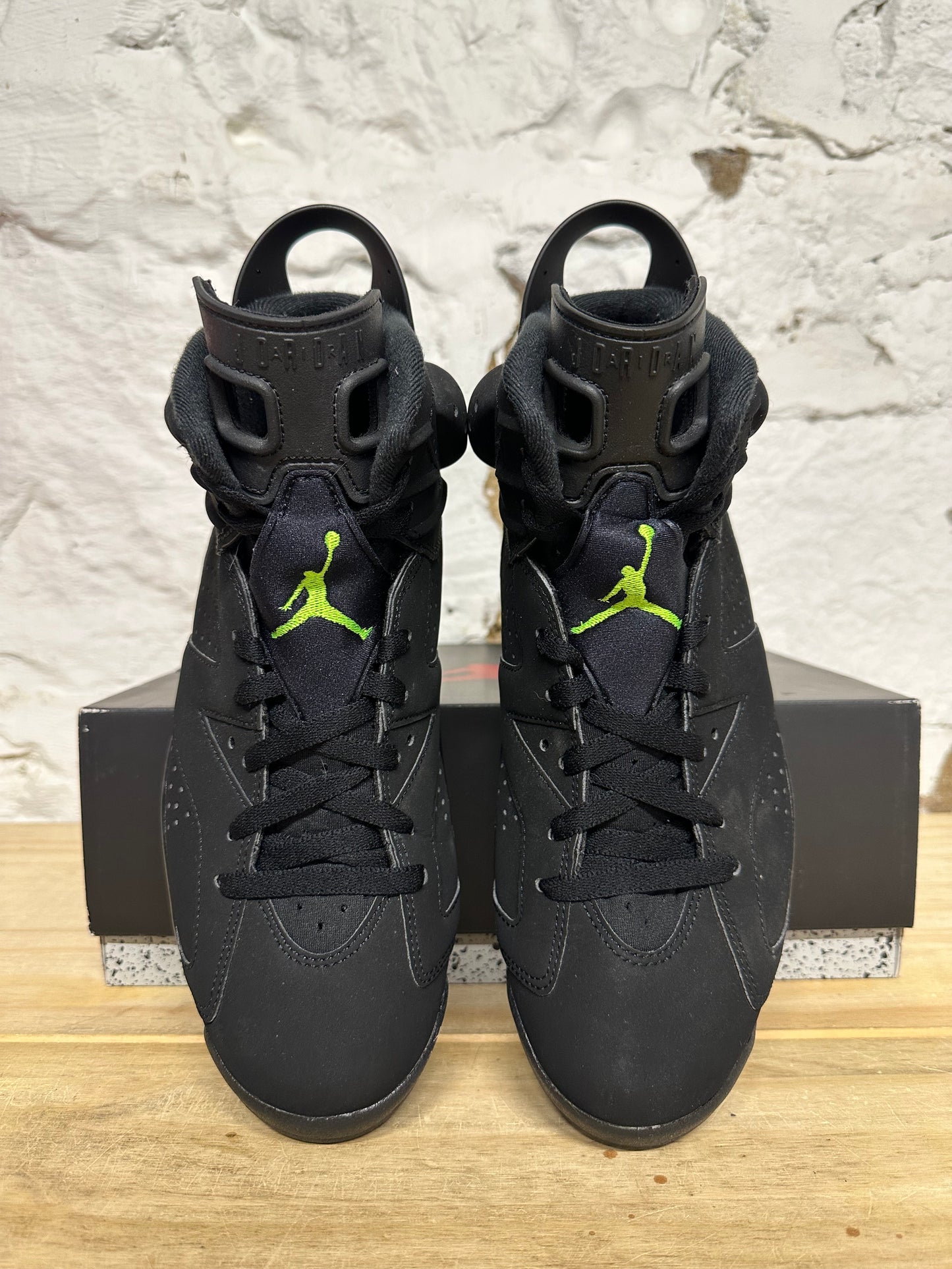 Air Jordan 6 Electric Green Sz 10