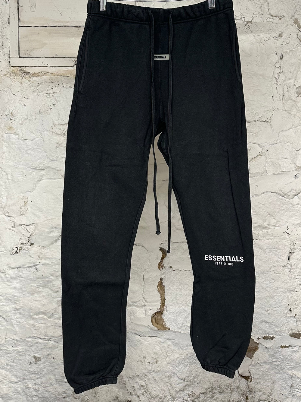 Fear of God Essentials Black Ankle Logo Sweatpants Sz S