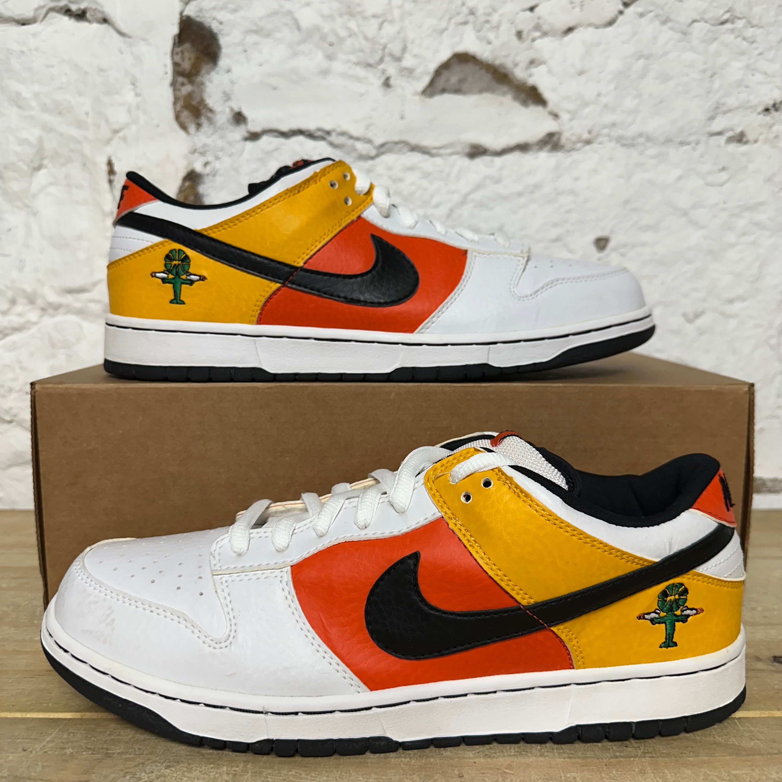 Nike Dunk Low SB Raygun Sz 10.5