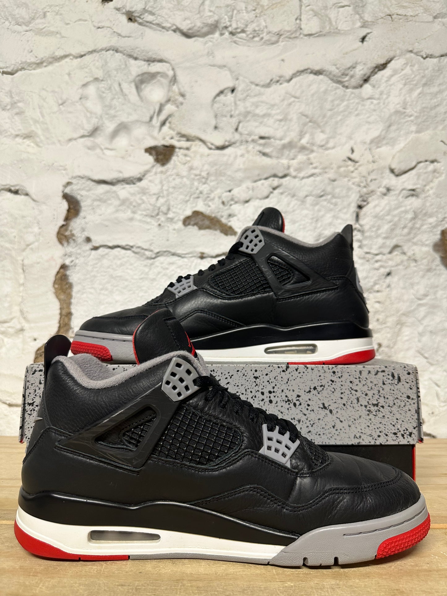 Air Jordan 4 Bred Reimagined Sz 11