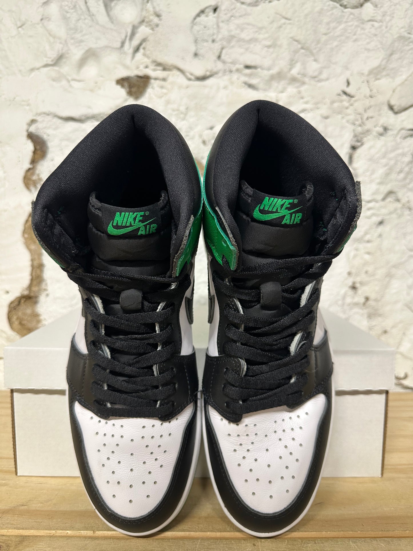 Air Jordan 1 High Lucky Green Sz 11