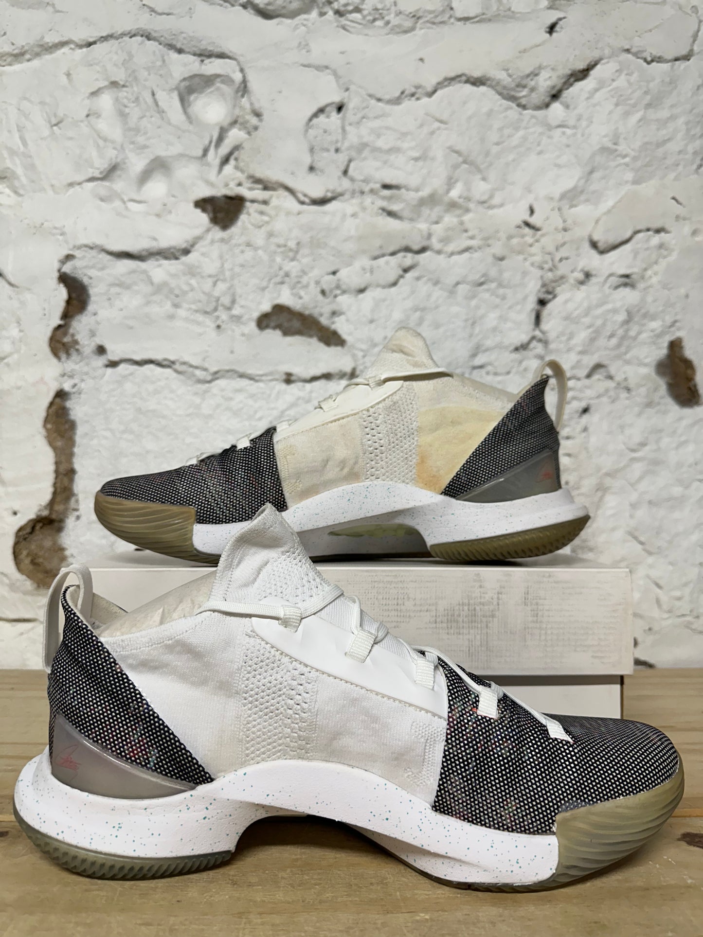 Under Armour Curry 5 Welcome Home Sz 10.5 DS